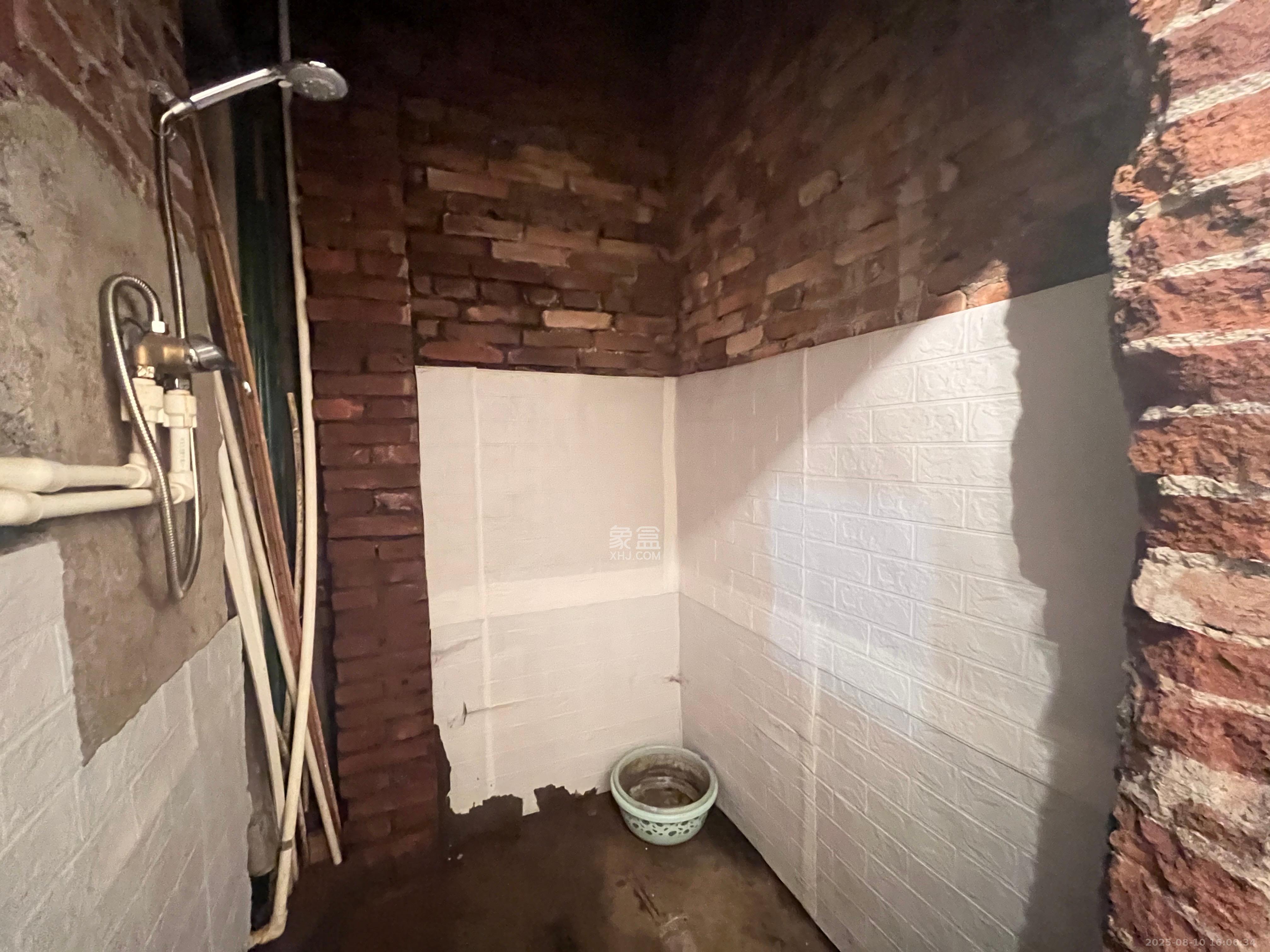 荣安宿舍 1室0厅0卫 900.0元/月 荣安宿舍 1室0厅0卫 900.0元/月室内图