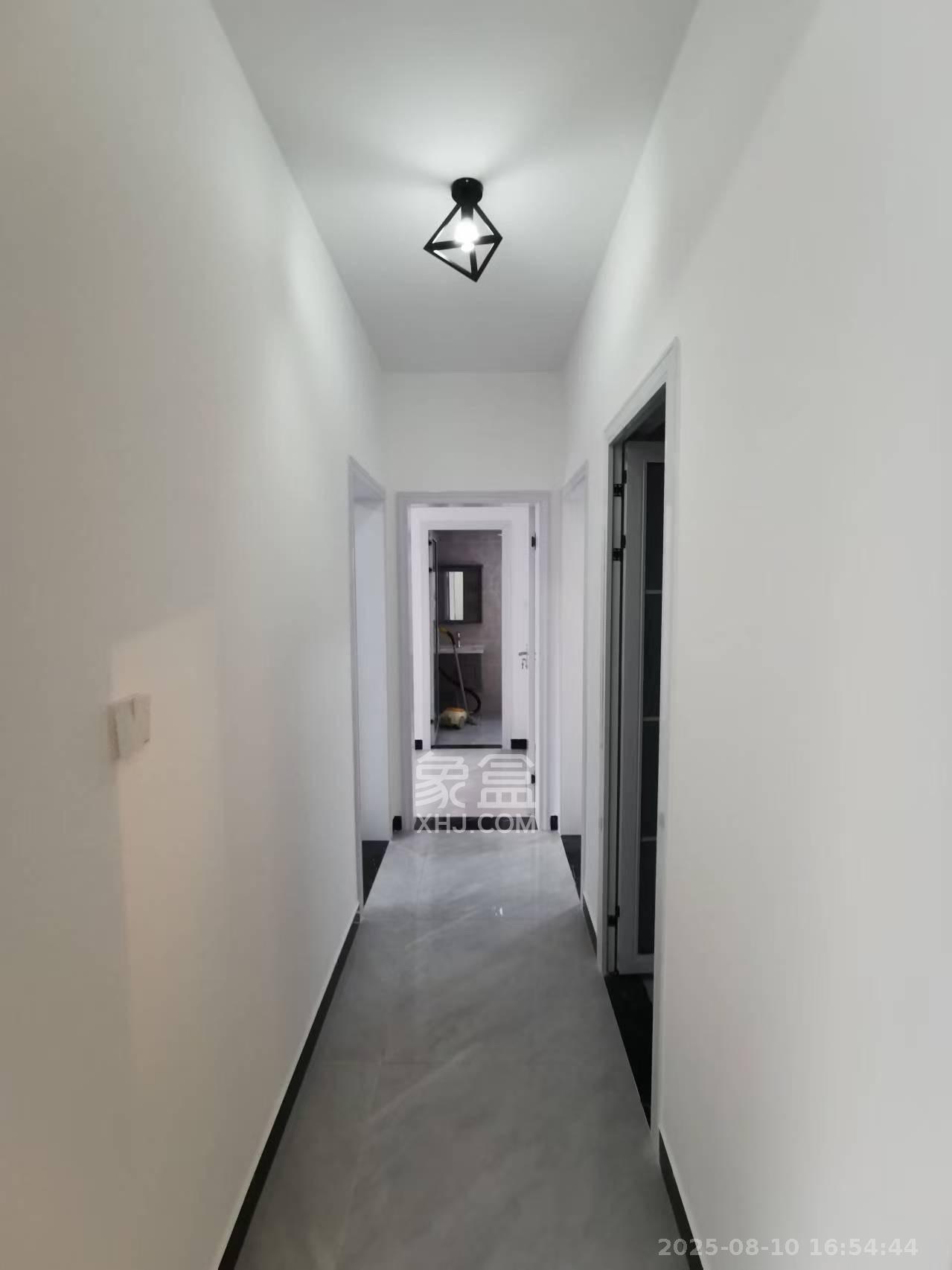 长房东旭国际 3室2厅2卫 3000.0元/月 长房东旭国际 3室2厅2卫 3000.0元/月室内图