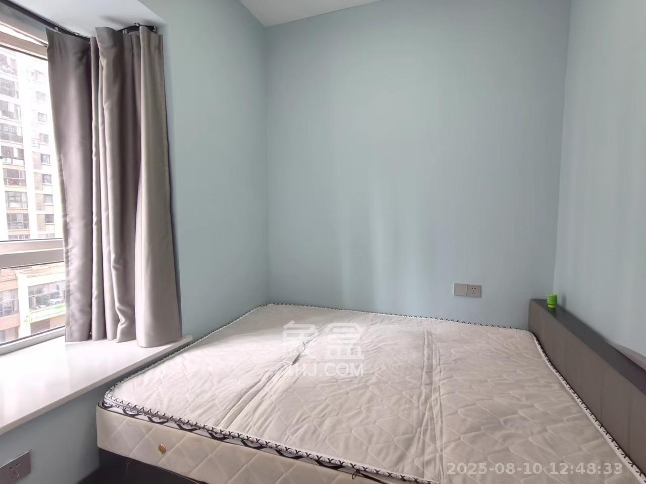 芙蓉万国城MOMA(卓越汇富苑)  3室2厅1卫    1700.0元/月 芙蓉万国城MOMA(卓越汇富苑)  3室2厅1卫    1700.0元/月室内图