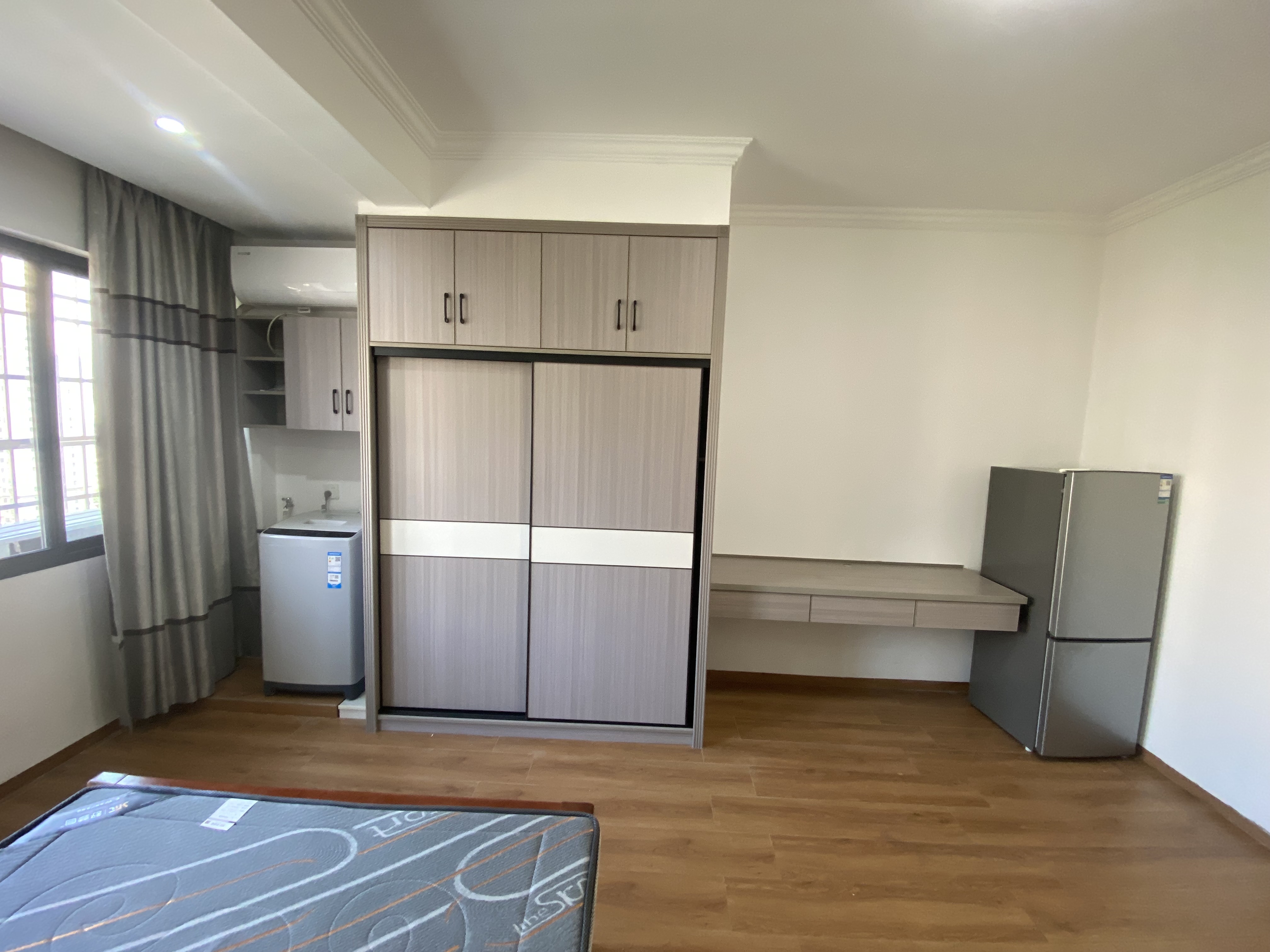 千里红小区(京明时代广场) 1室1厅1卫 800.0元/月 千里红小区(京明时代广场) 1室1厅1卫 800.0元/月室内图