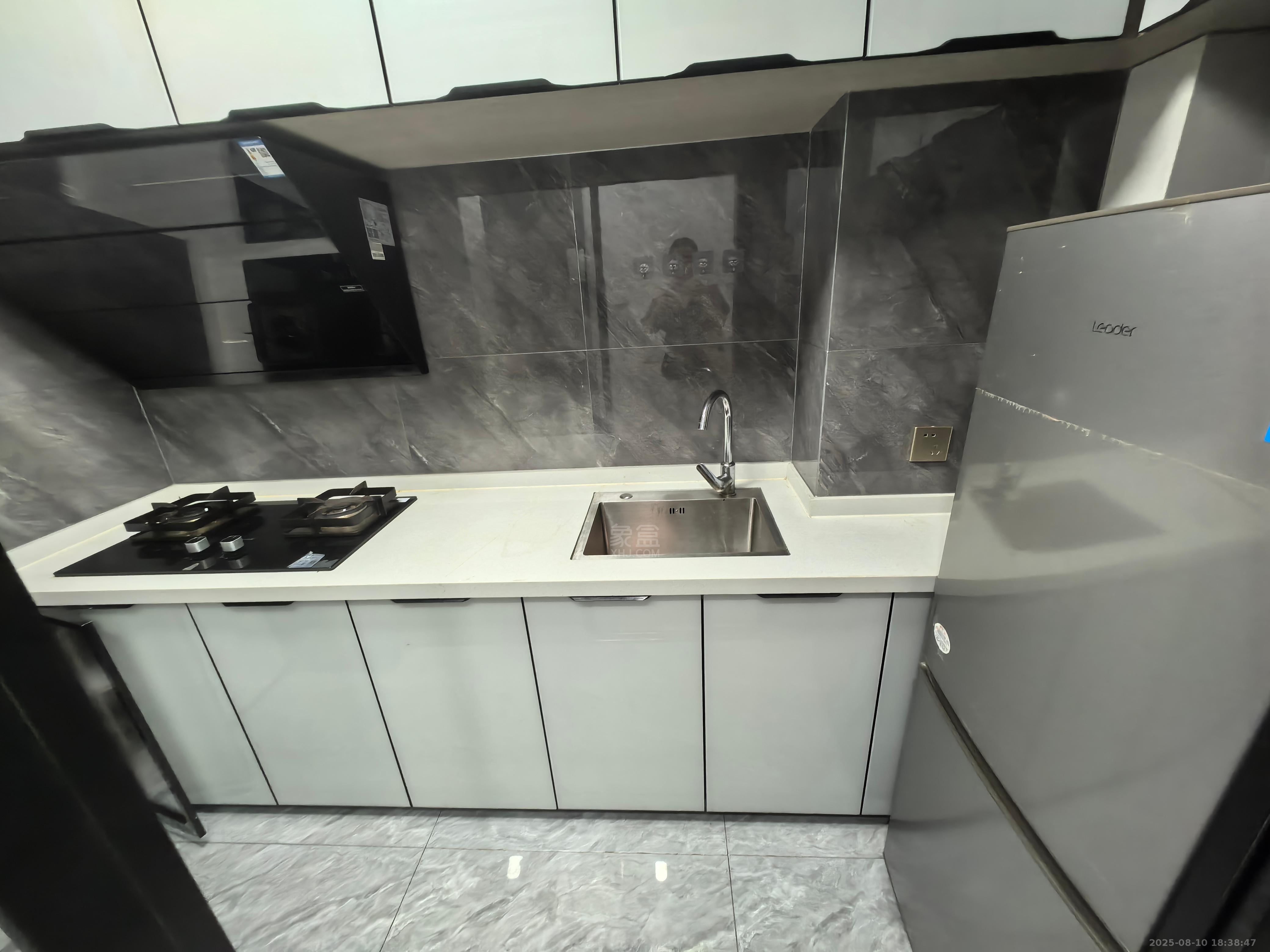 城发翰林府  1室1厅1卫   1280.00元/月室内图