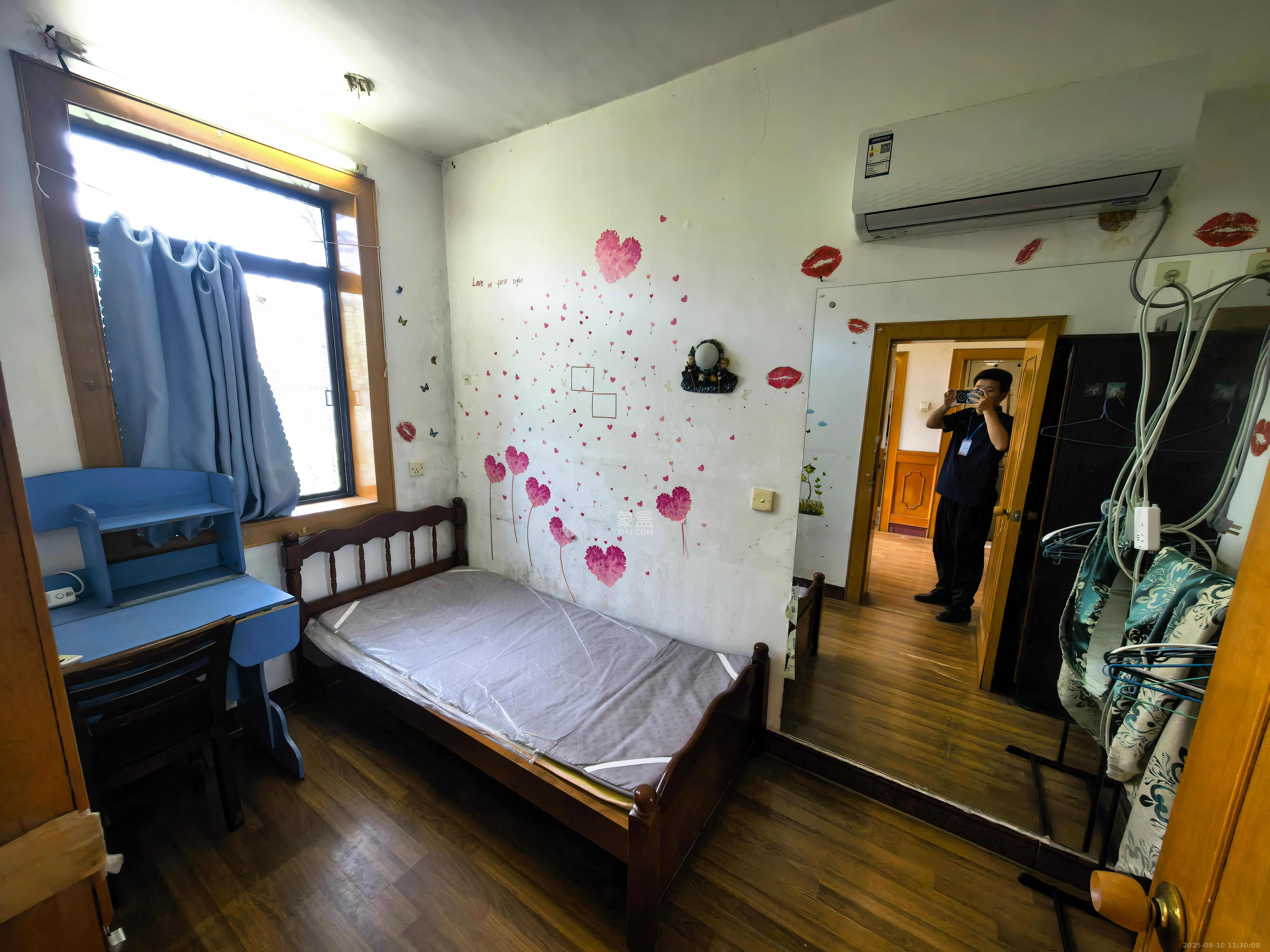 文艺村 3室1厅1卫 2200.0元/月 文艺村 3室1厅1卫 2200.0元/月室内图