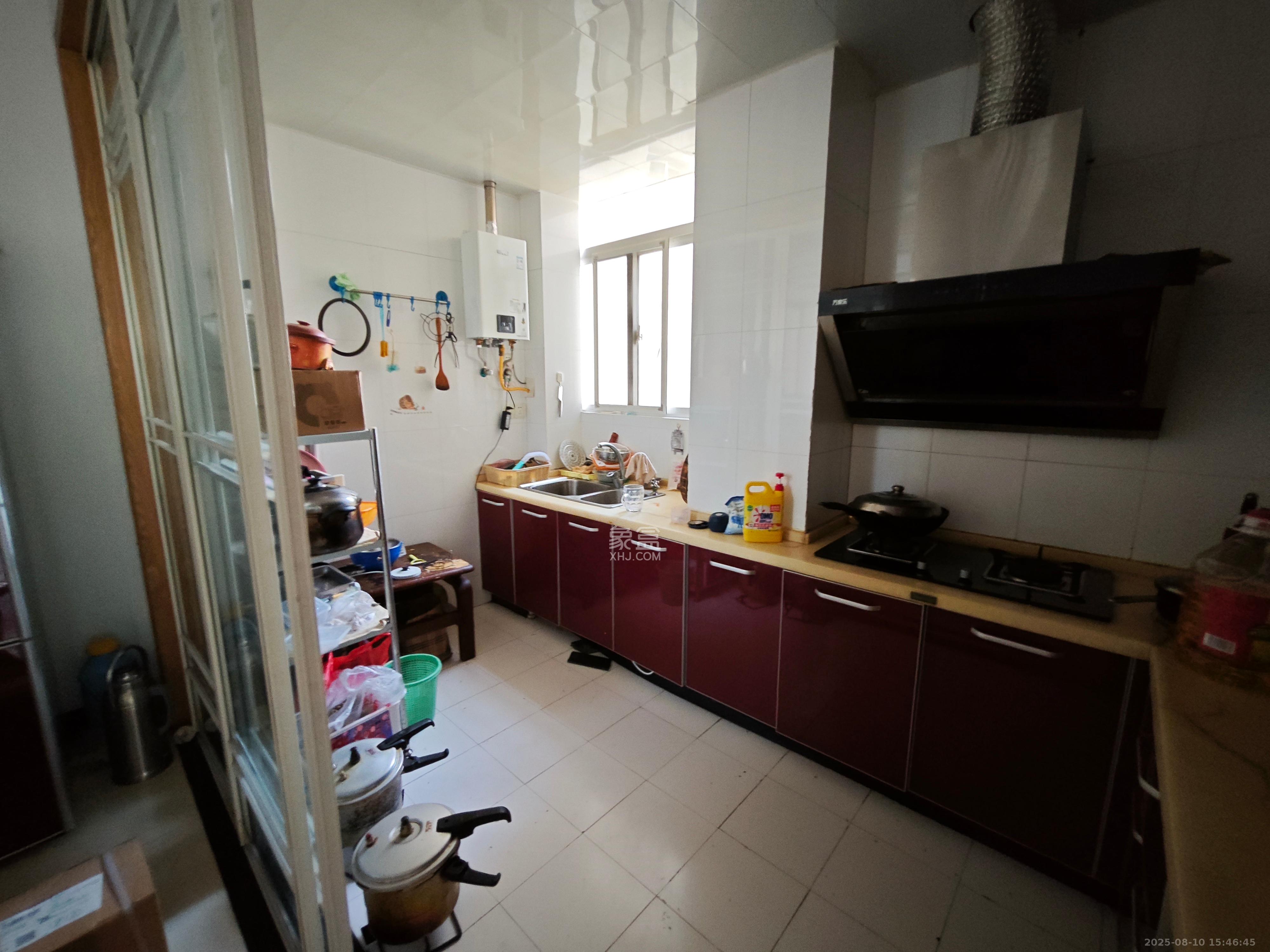 顺天黄金海岸 3室2厅2卫 3000.0元/月 顺天黄金海岸 3室2厅2卫 3000.0元/月室内图