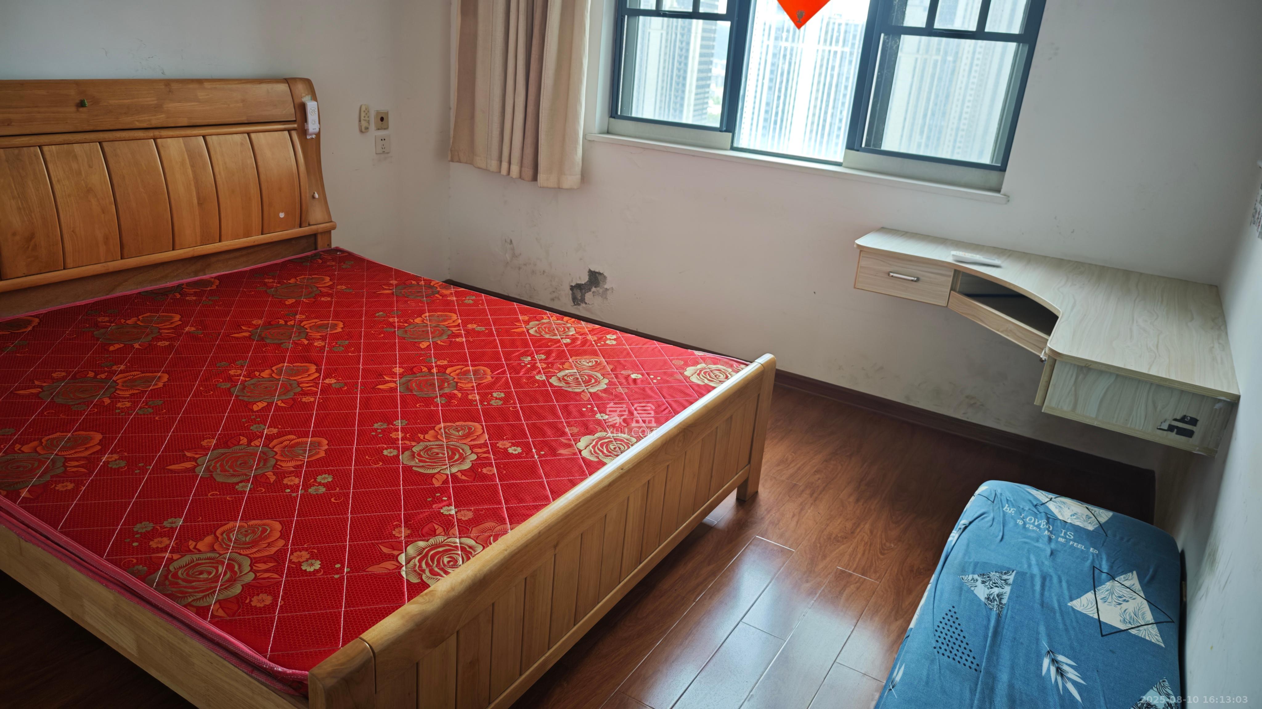 中国铁建梅溪青秀一期  3室2厅1卫    2500.0元/月 中国铁建梅溪青秀一期  3室2厅1卫    2500.0元/月室内图