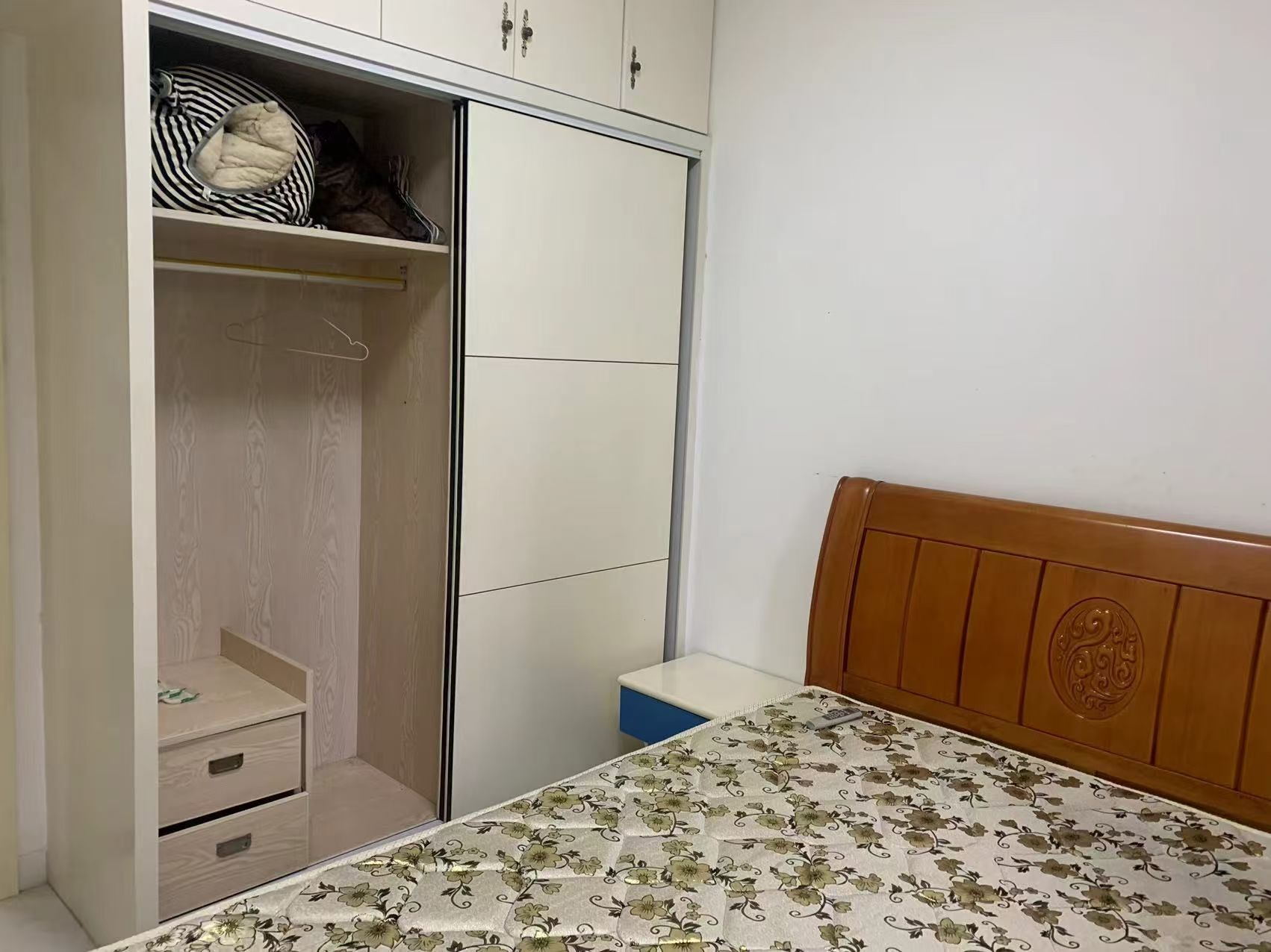 紫御华府 3室2厅2卫 1900.0元/月 紫御华府 3室2厅2卫 1900.0元/月室内图