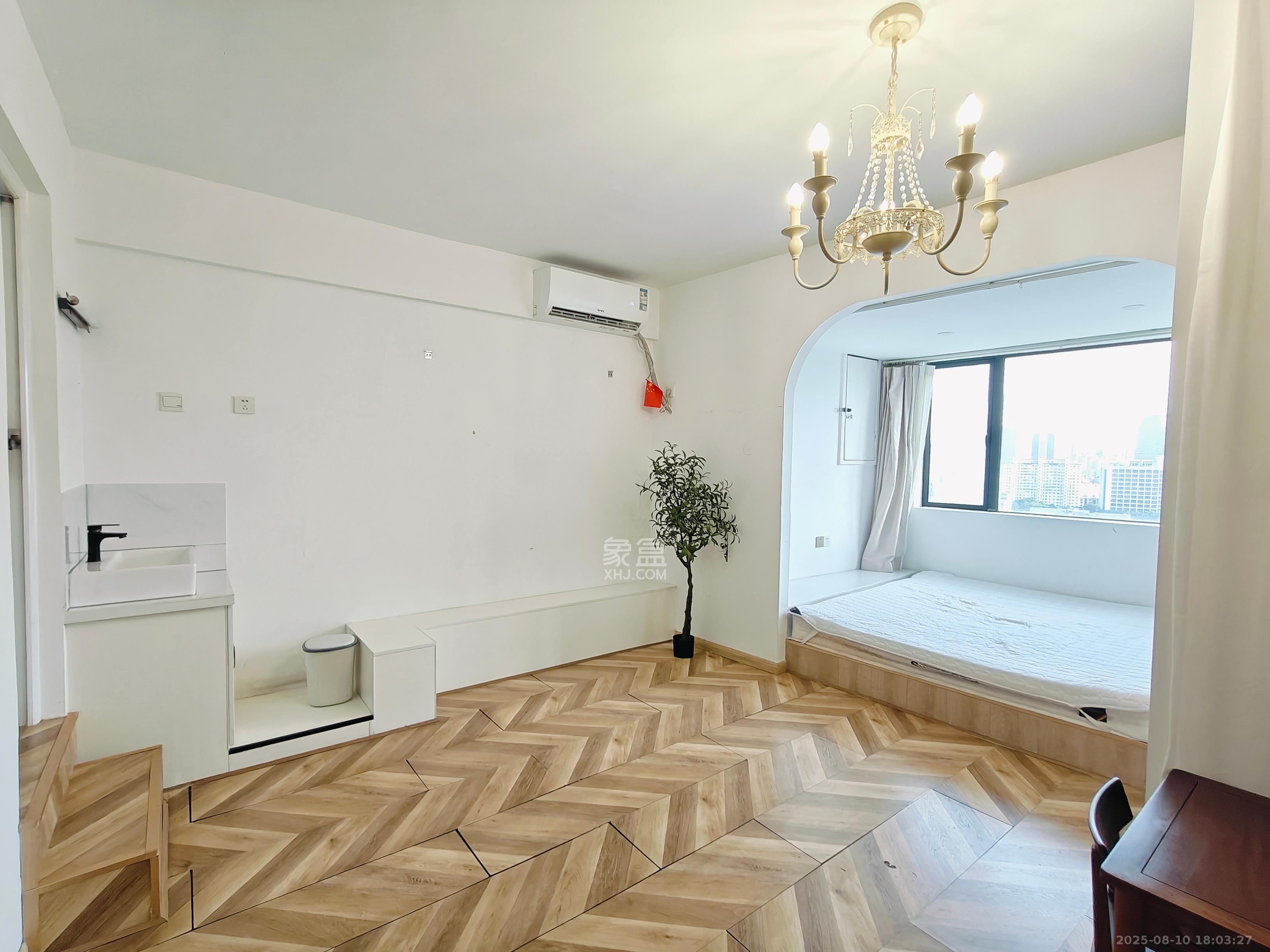 印象天心  1室1厅1卫    1500.0元/月室内图