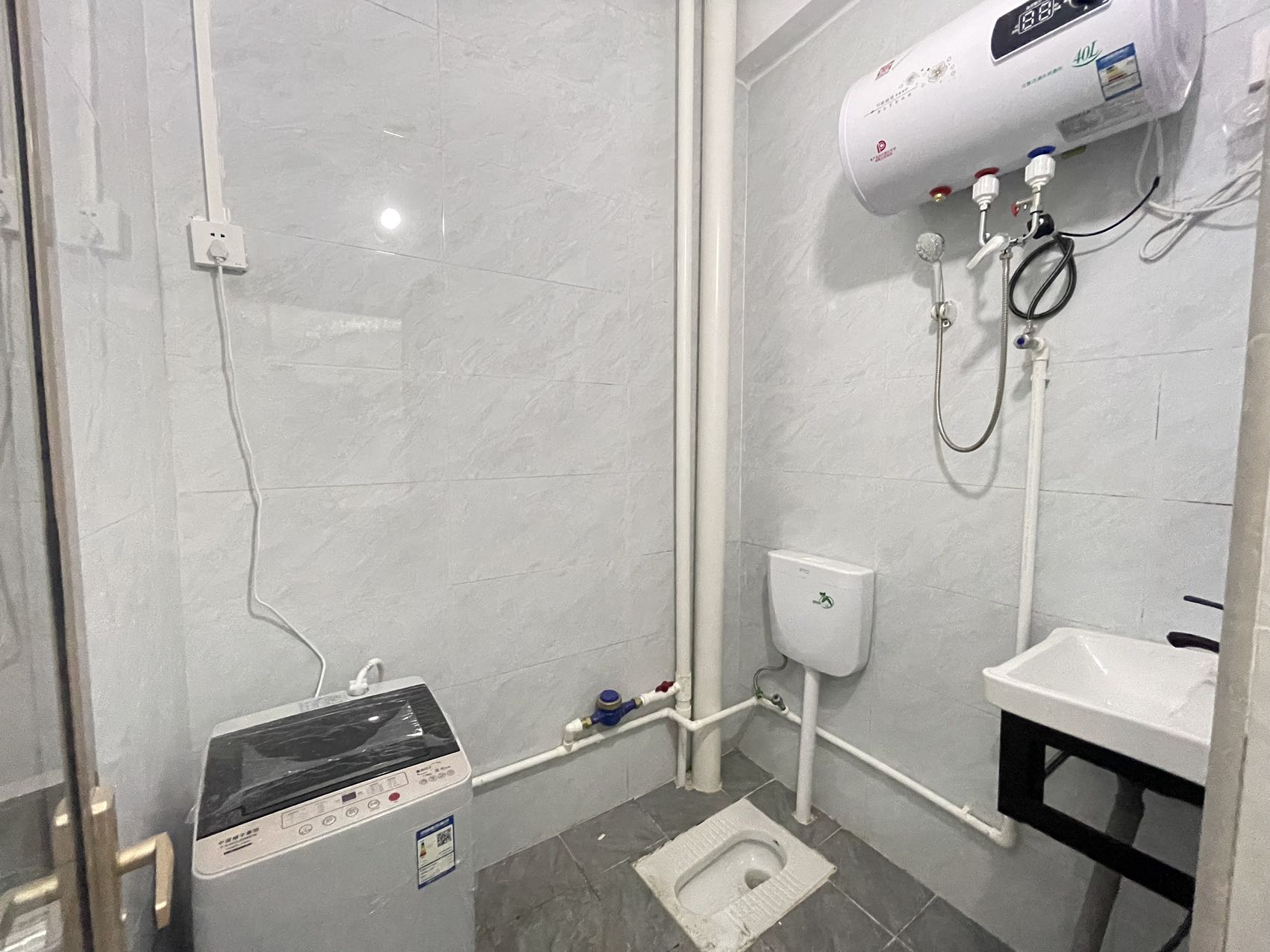 御尚·轻奢公寓(海清苑)  1室1厅1卫    1400.0元/月 御尚·轻奢公寓(海清苑)  1室1厅1卫    1400.0元/月室内图