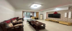 南华苑  3室2厅2卫   1800.00元/月