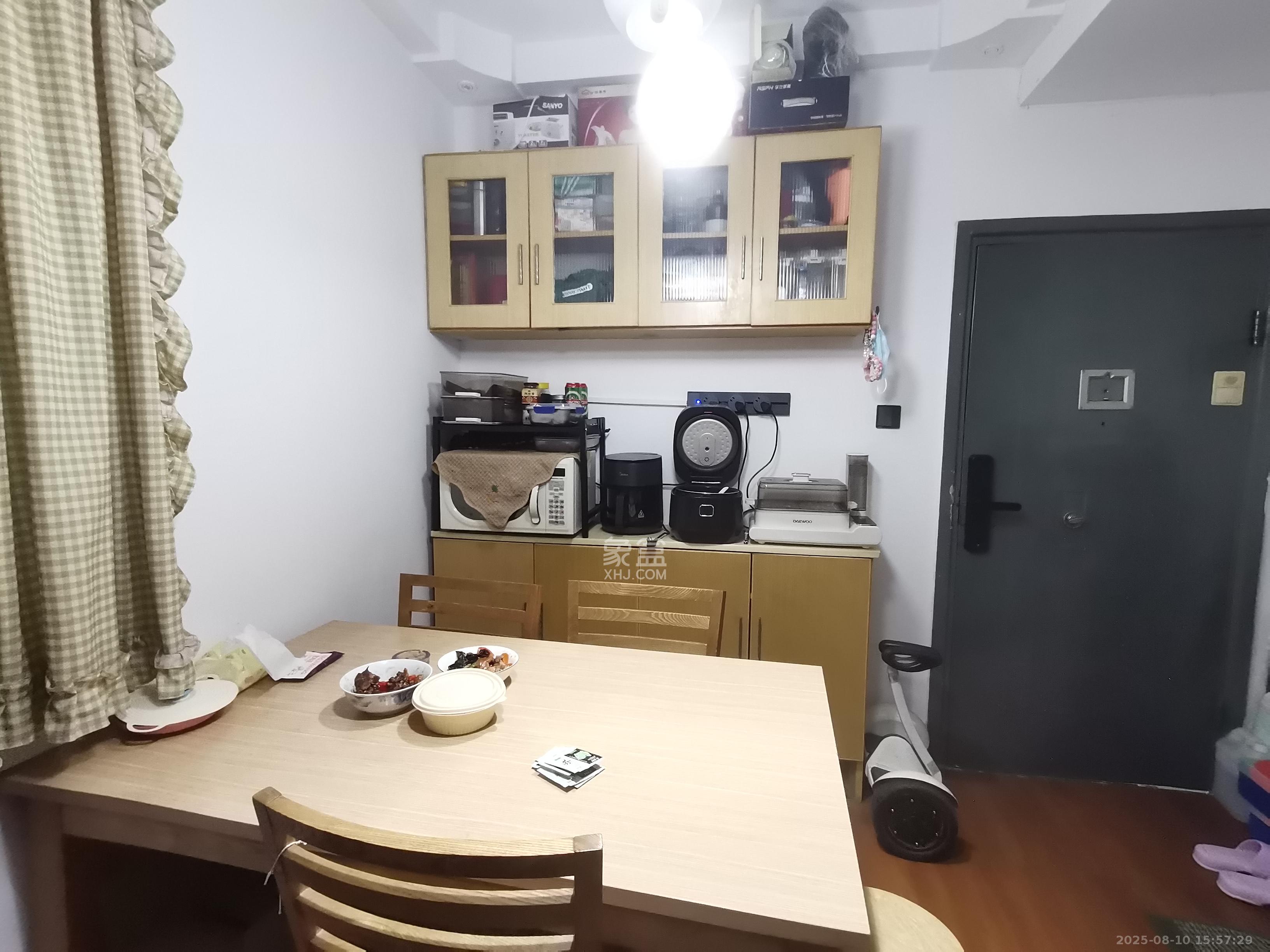 电信308  2室2厅1卫   3500.00元/月室内图