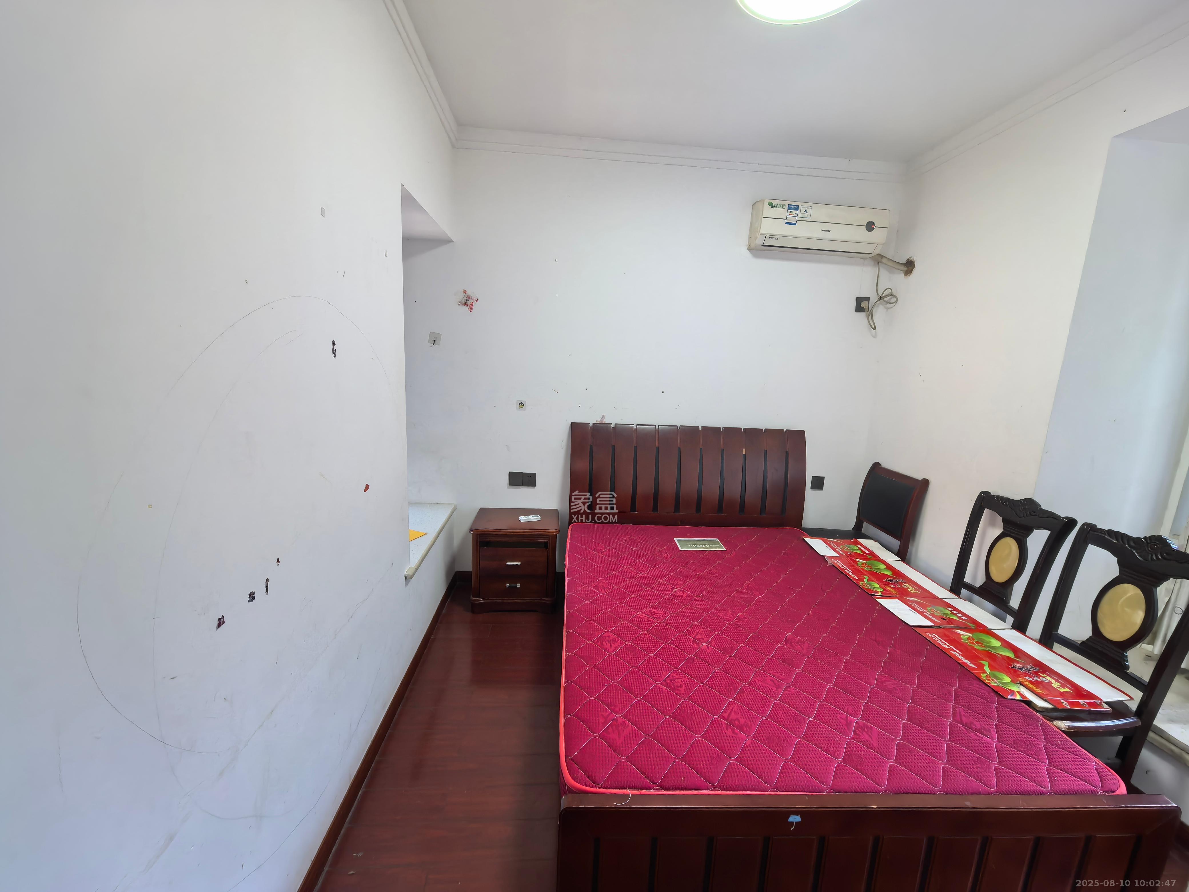 中信文化广场(中信新城二期)  3室2厅1卫    2000.0元/月 中信文化广场(中信新城二期)  3室2厅1卫    2000.0元/月室内图1