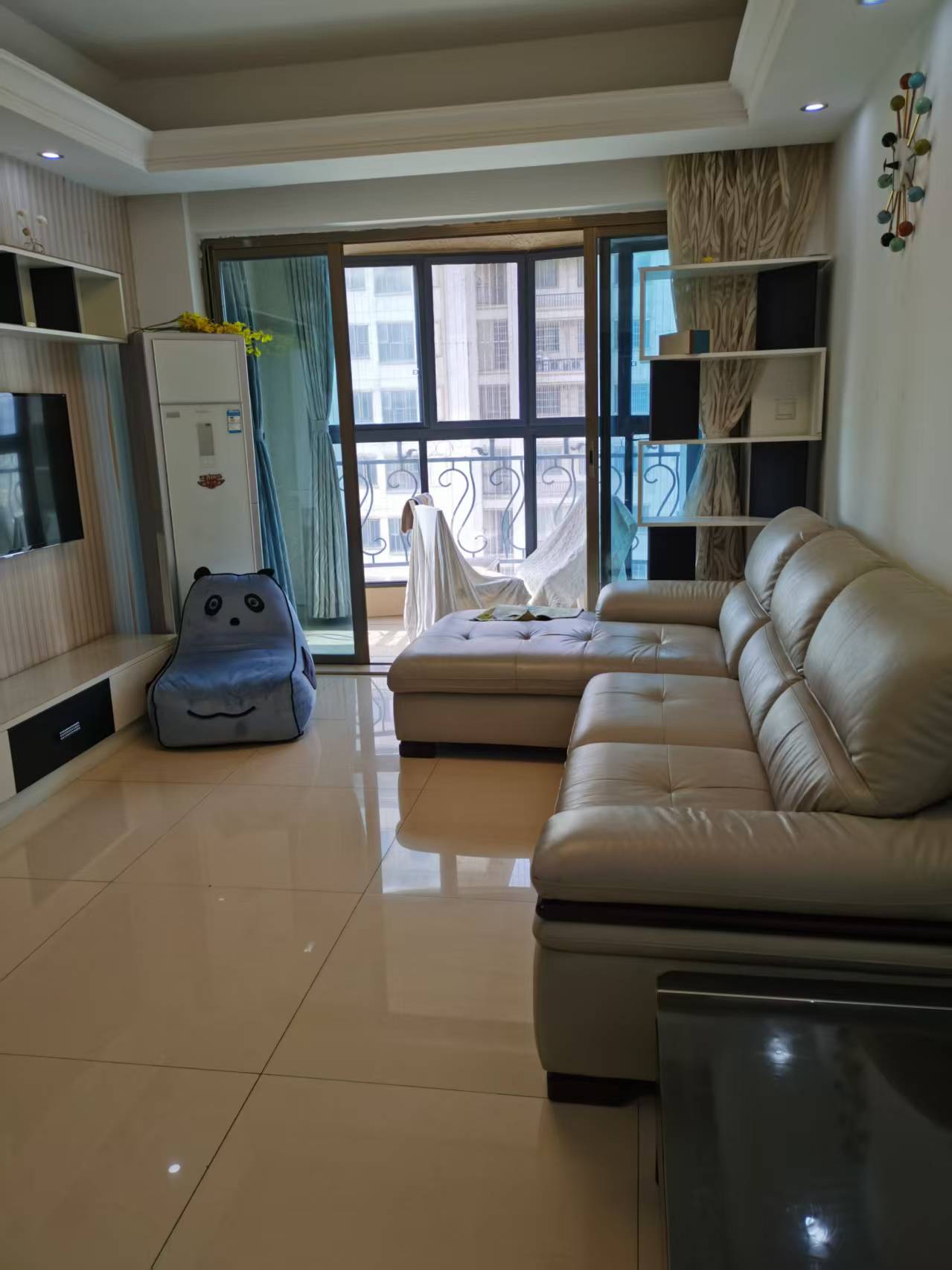 碧桂园 3室1厅1卫 1800.0元/月 碧桂园 3室1厅1卫 1800.0元/月室内图