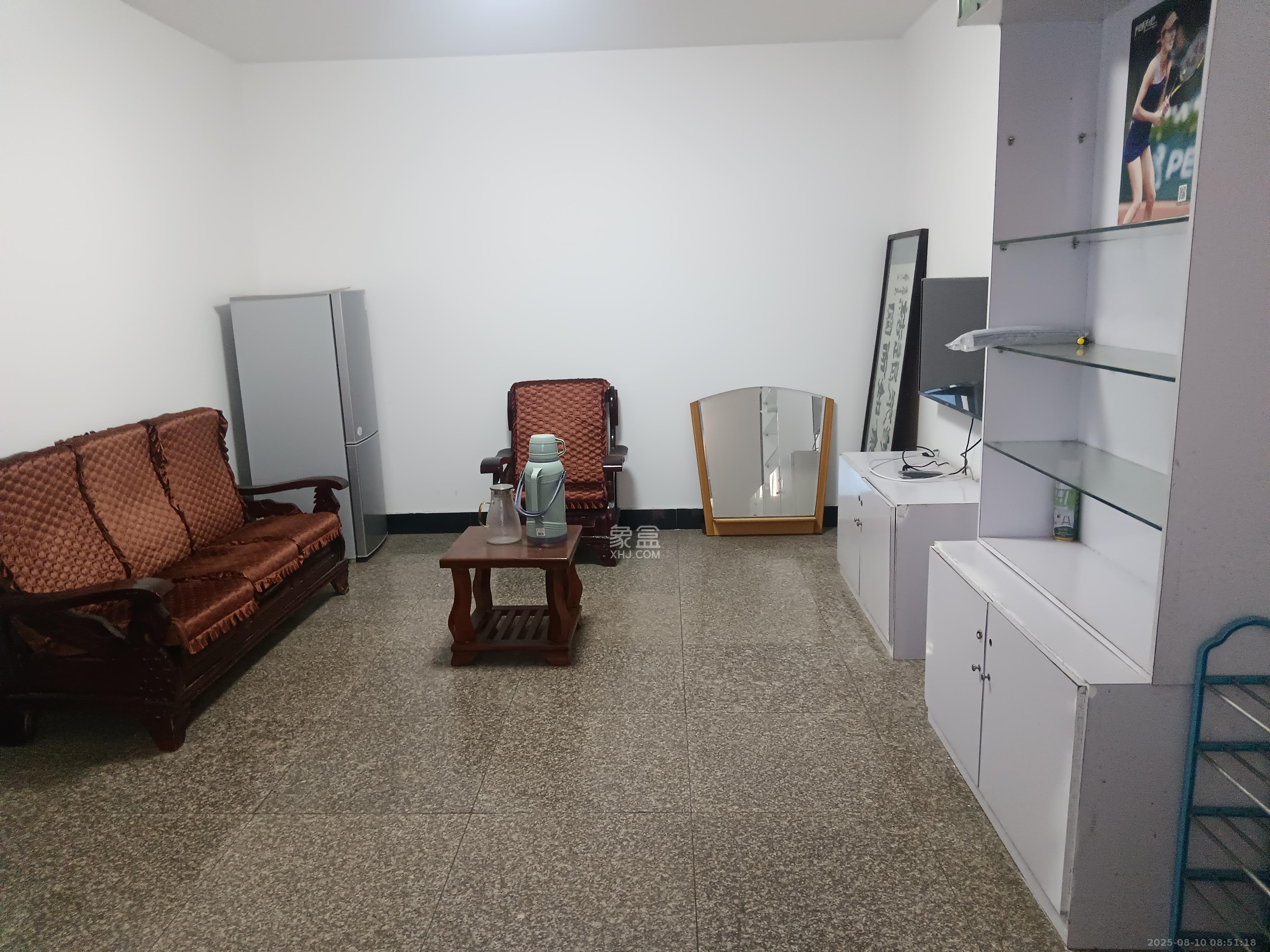 银园公寓(芙蓉区) 1室0厅0卫 2800.0元/月 银园公寓(芙蓉区) 1室0厅0卫 2800.0元/月室内图