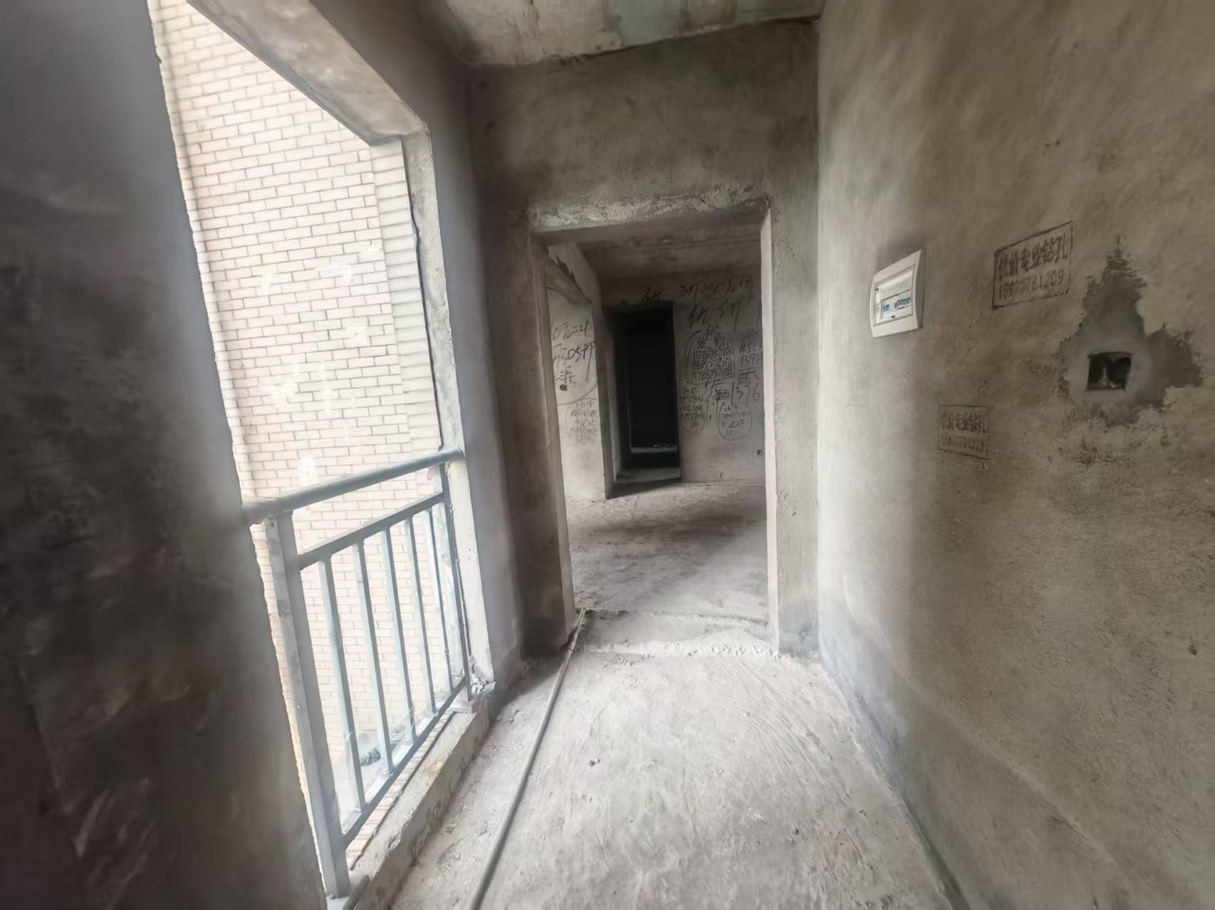 鹏利广场 3室2厅1卫 49.8万 鹏利广场 3室2厅1卫 49.8万室内图