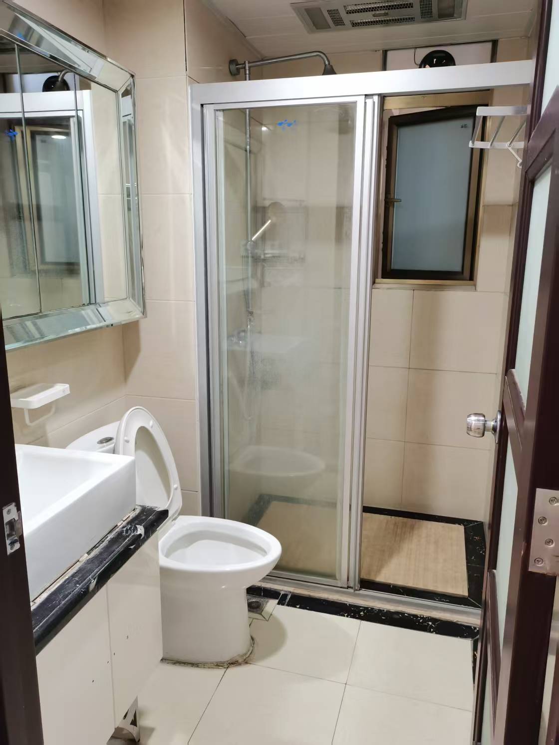 碧桂园 3室1厅1卫 1800.0元/月 碧桂园 3室1厅1卫 1800.0元/月室内图