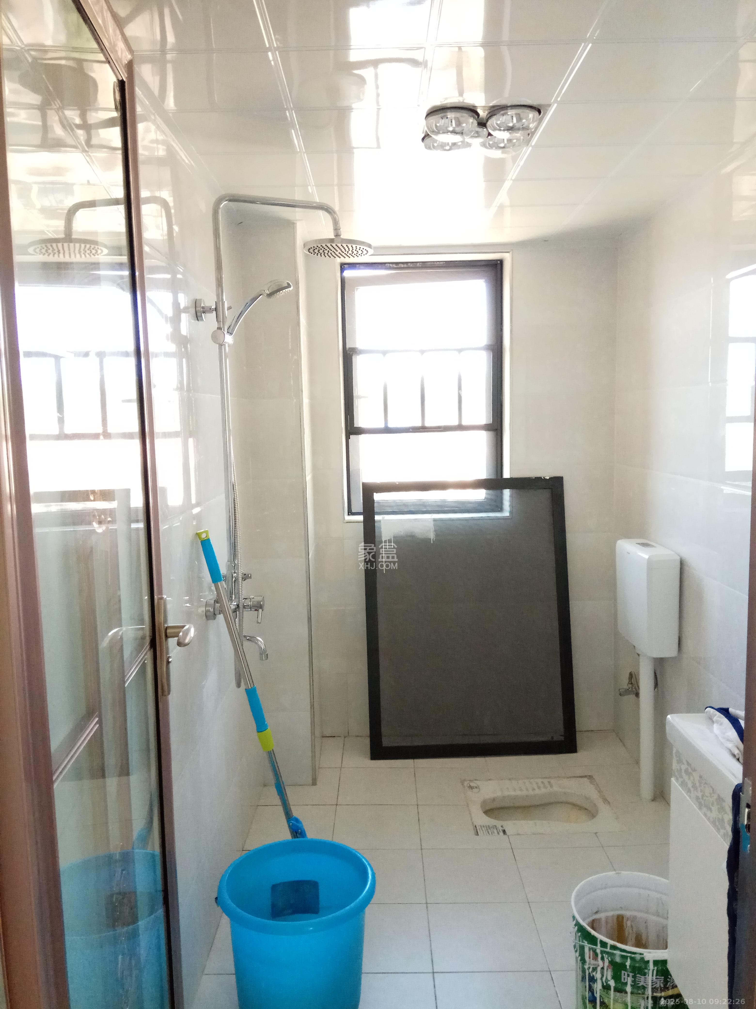中建芙蓉嘉苑  3室2厅2卫   2600.00元/月室内图