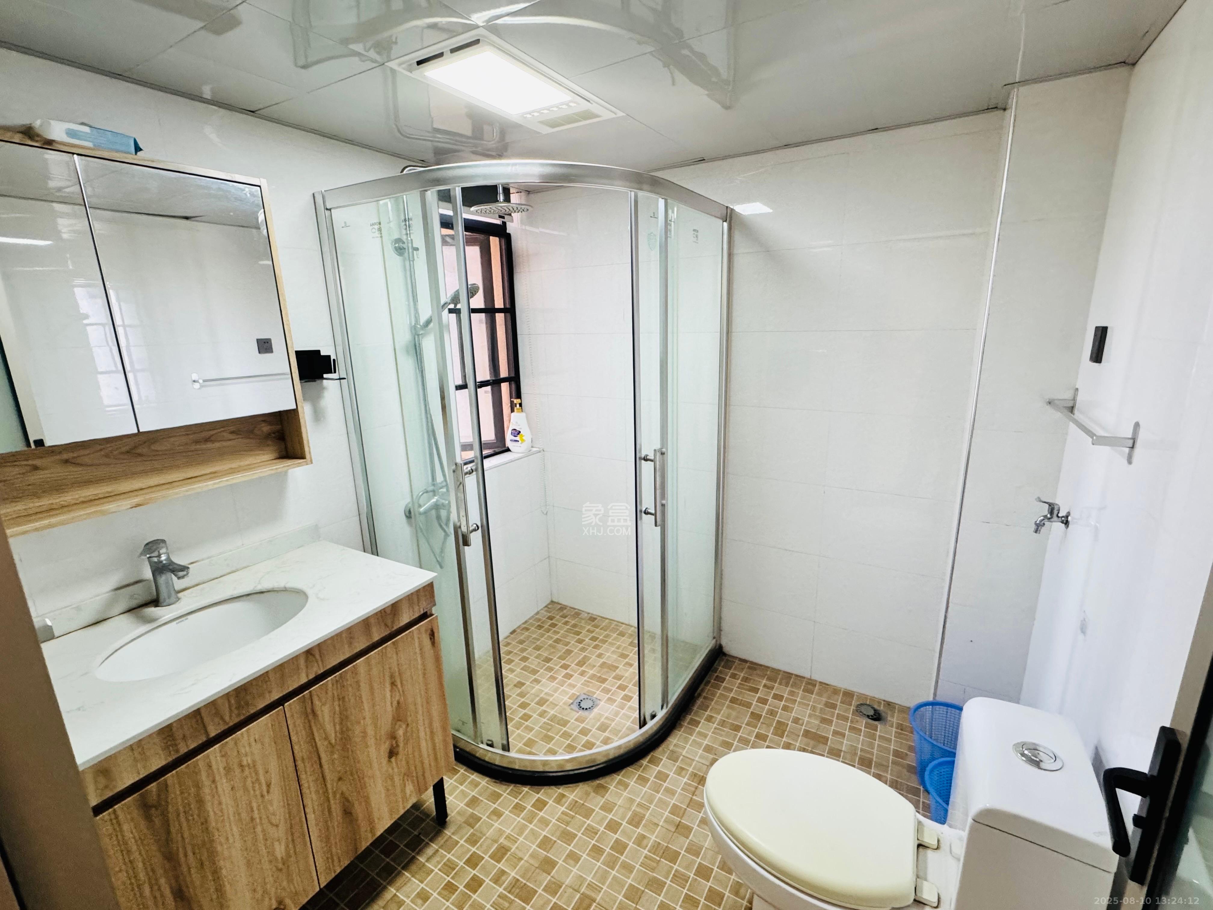 三江花中城 3室2厅2卫 3000.0元/月 三江花中城 3室2厅2卫 3000.0元/月室内图