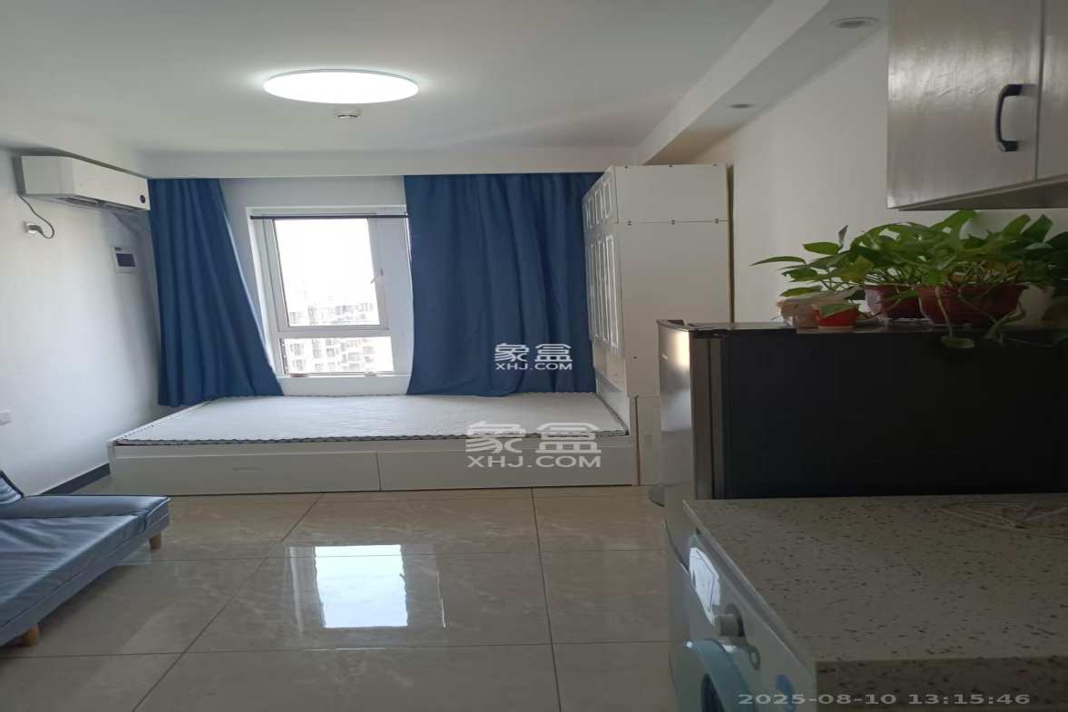 保利香槟国际  1室1厅1卫    1000.0元/月 保利香槟国际  1室1厅1卫    1000.0元/月室内图