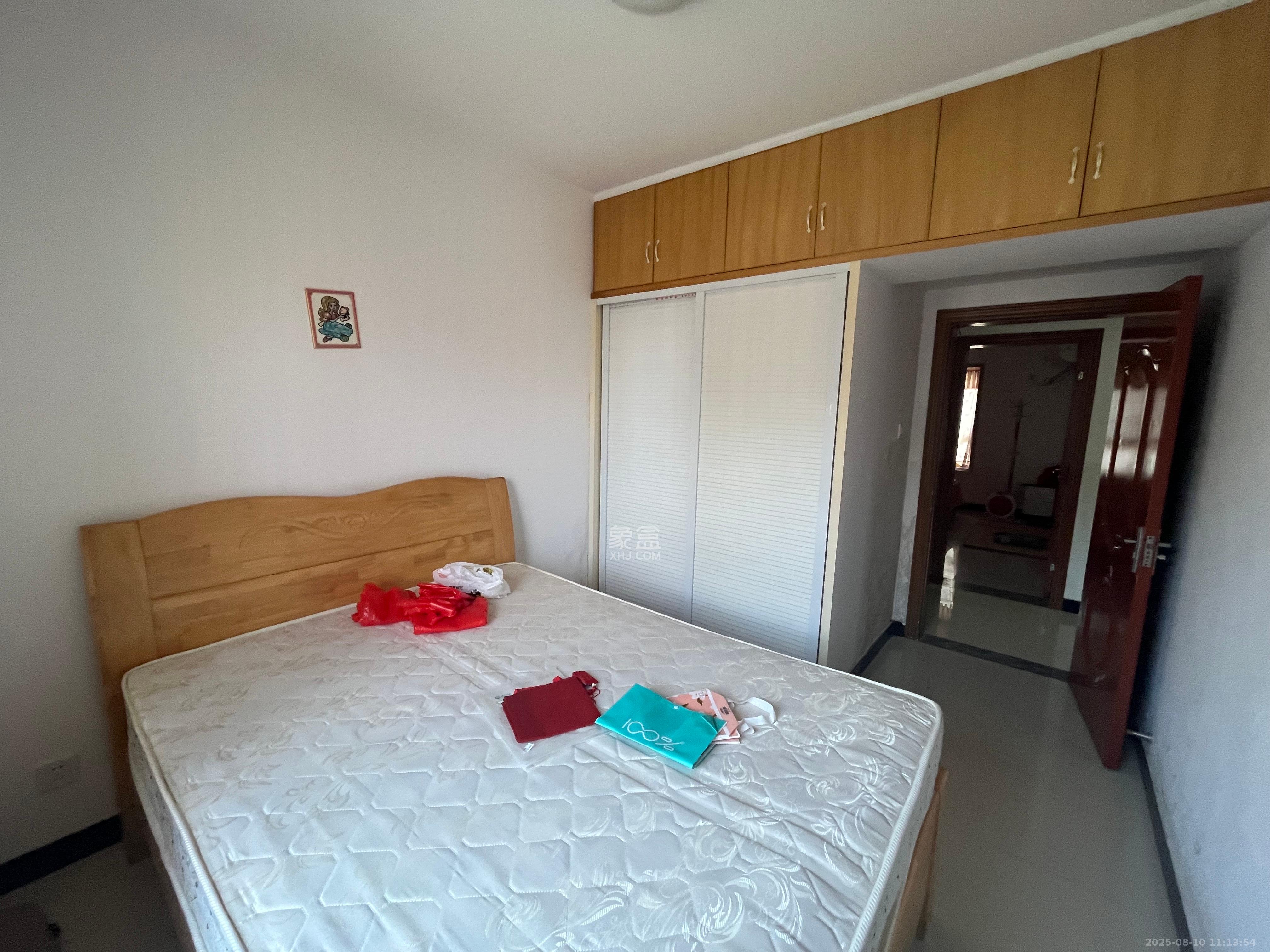 金南家园一期  1室0厅0卫    2100.0元/月 金南家园一期  1室0厅0卫    2100.0元/月室内图