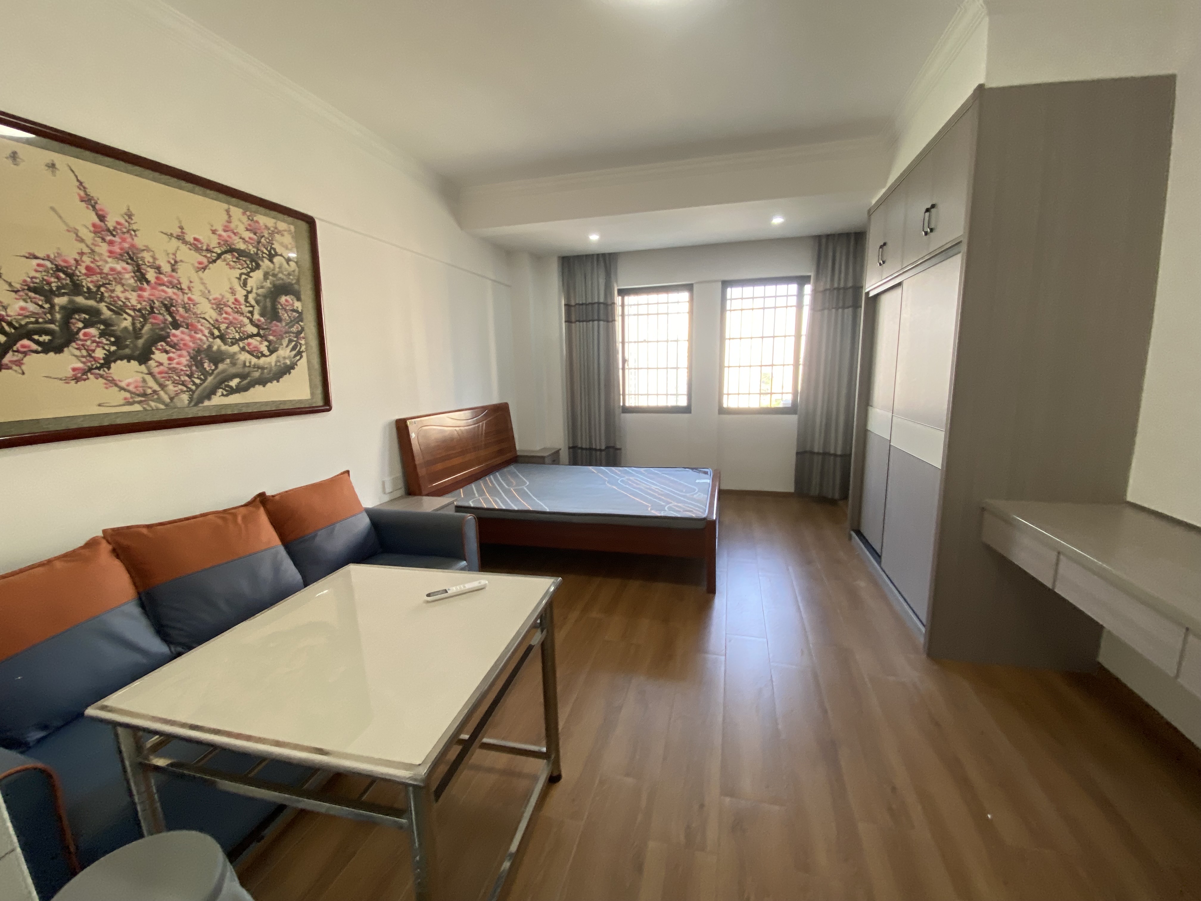 千里红小区(京明时代广场)  1室1厅1卫    800.0元/月 千里红小区(京明时代广场)  1室1厅1卫    800.0元/月室内图