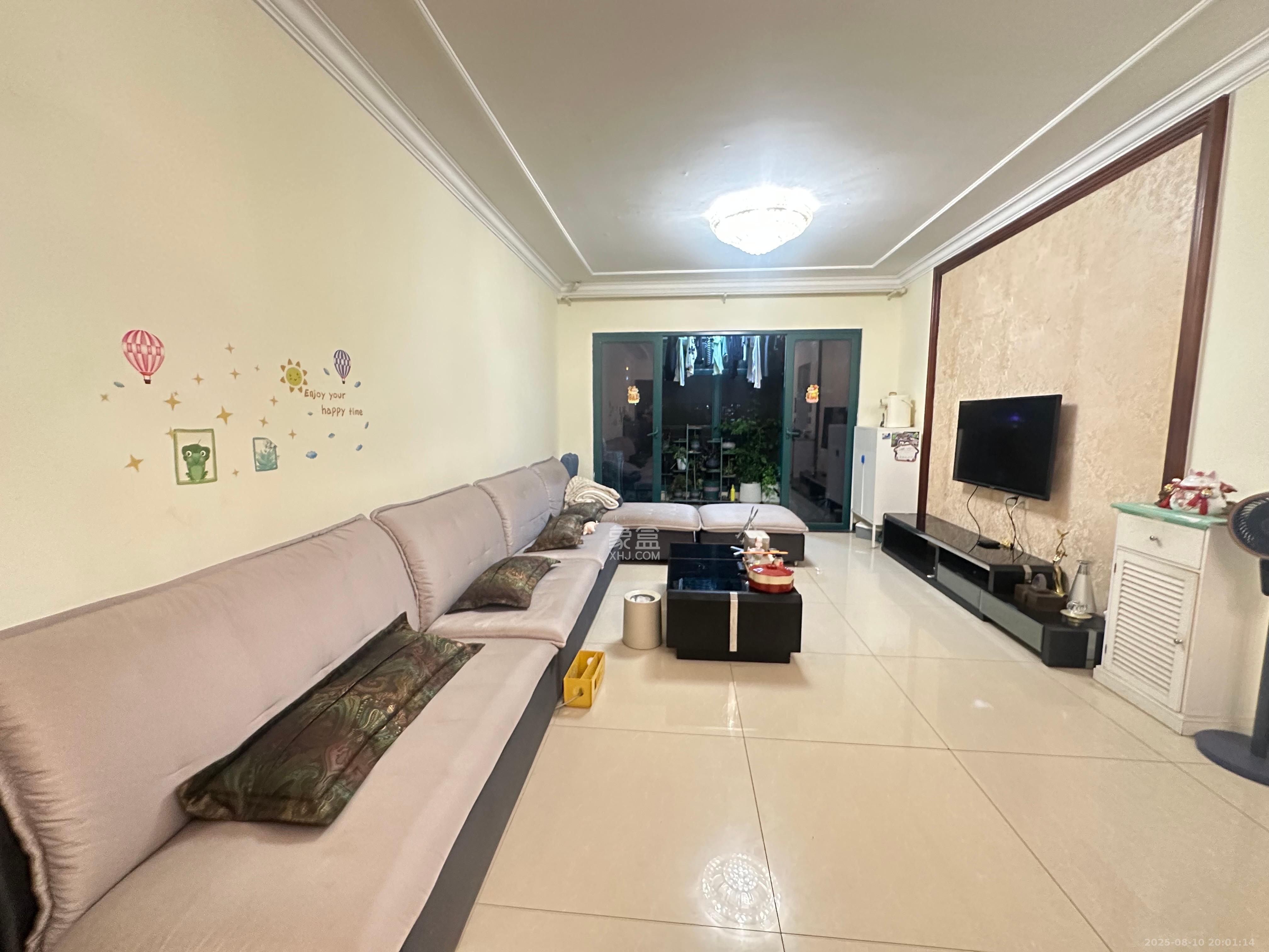 恒大雅苑  3室2厅2卫    2500.0元/月 恒大雅苑  3室2厅2卫    2500.0元/月室内图