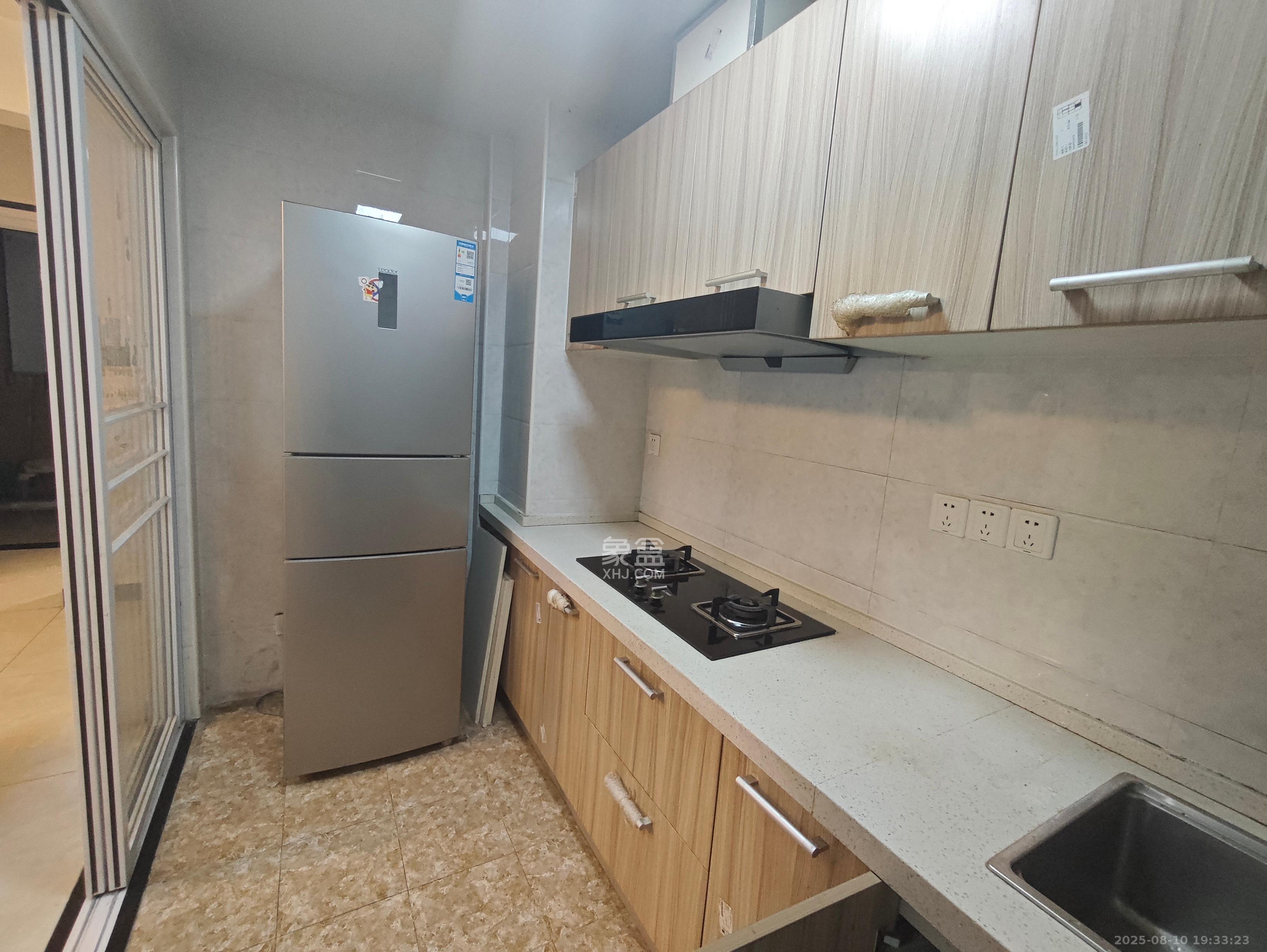 梅溪鑫苑名家 2室2厅1卫 1900.0元/月 梅溪鑫苑名家 2室2厅1卫 1900.0元/月室内图