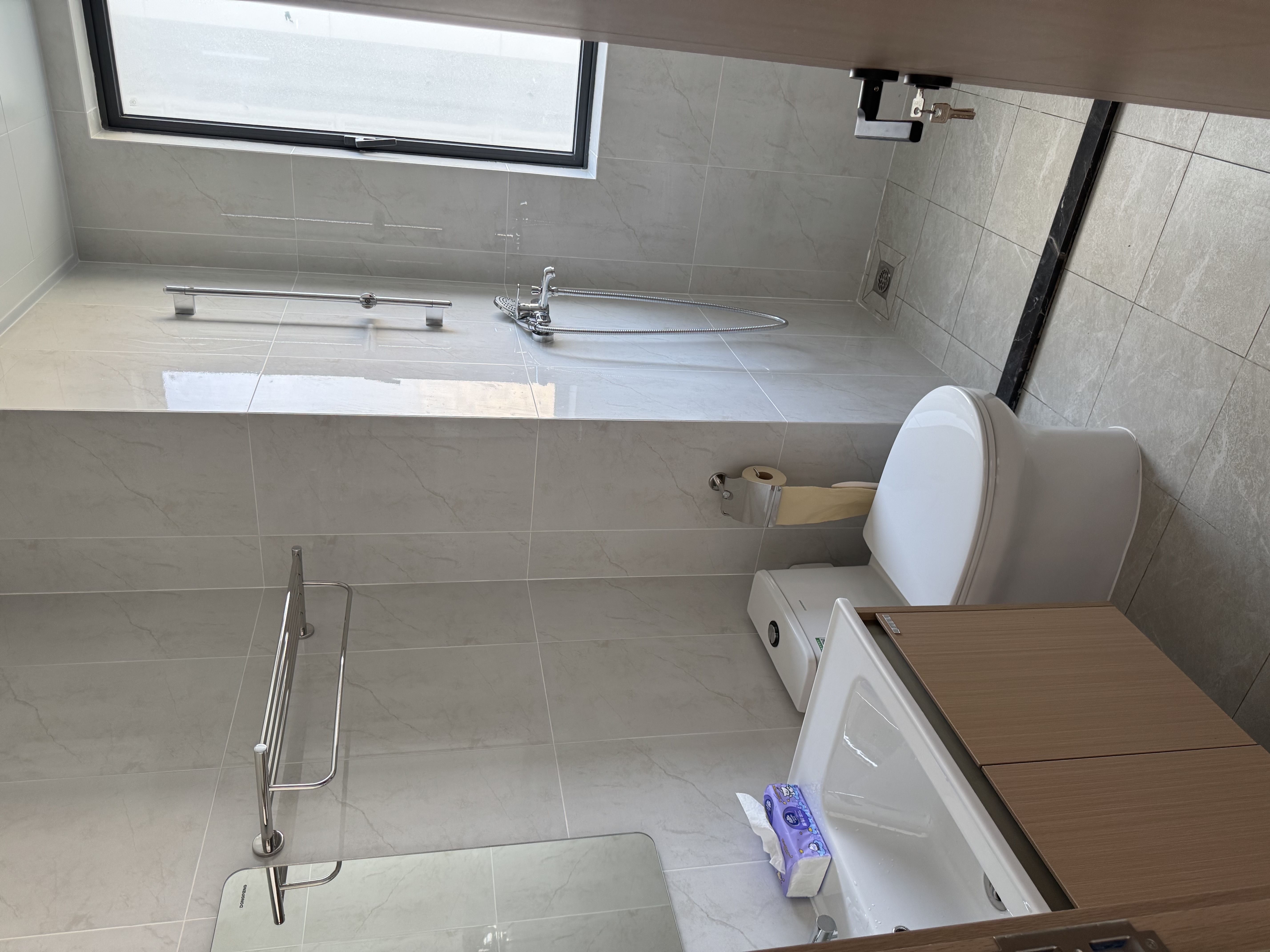 和风家园蓝天居 3室2厅2卫 2500.00元/月 和风家园蓝天居 3室2厅2卫 2500.00元/月室内图