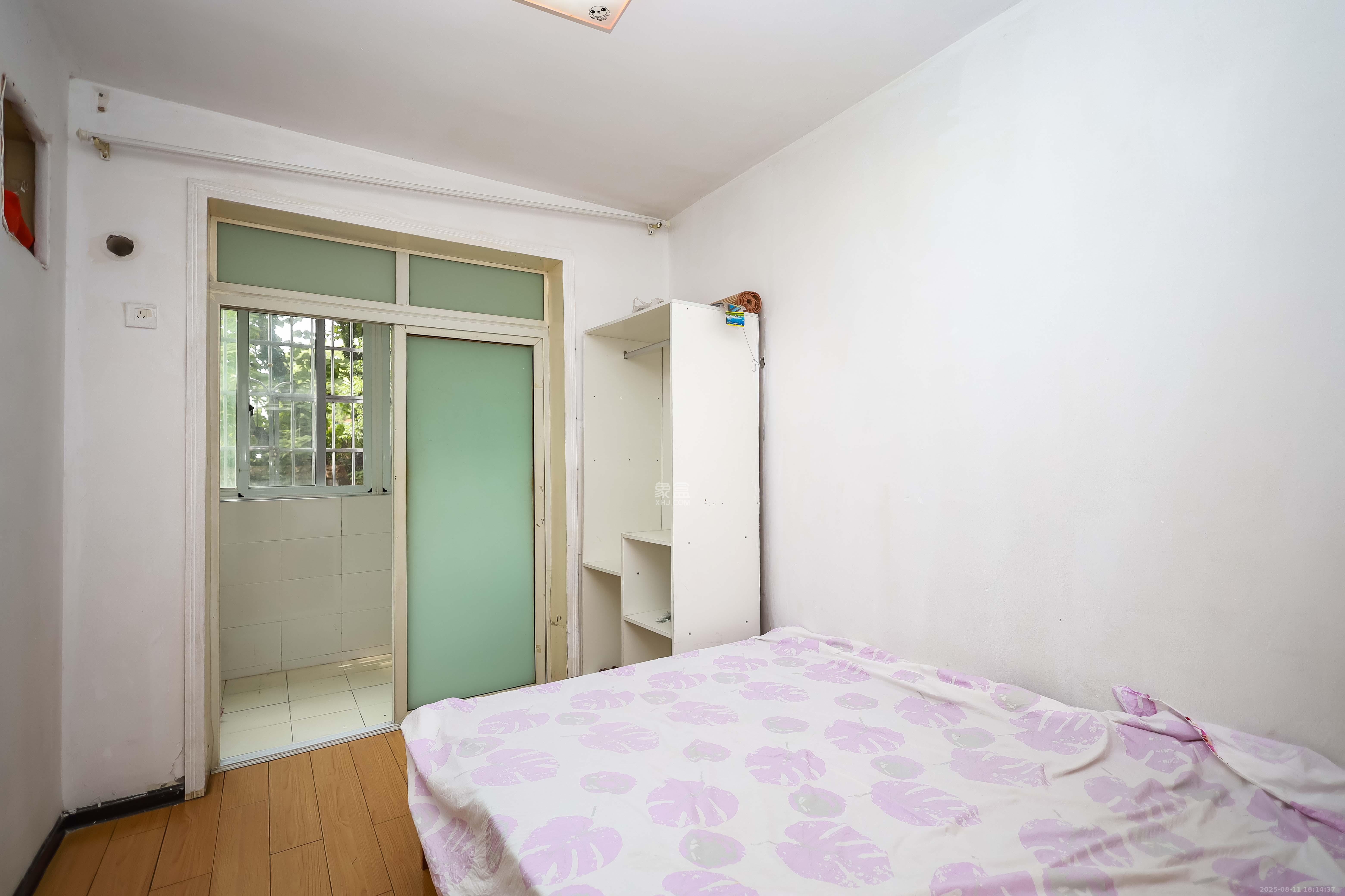 咸嘉新村悦峰园  3室2厅1卫    108.0万卧室