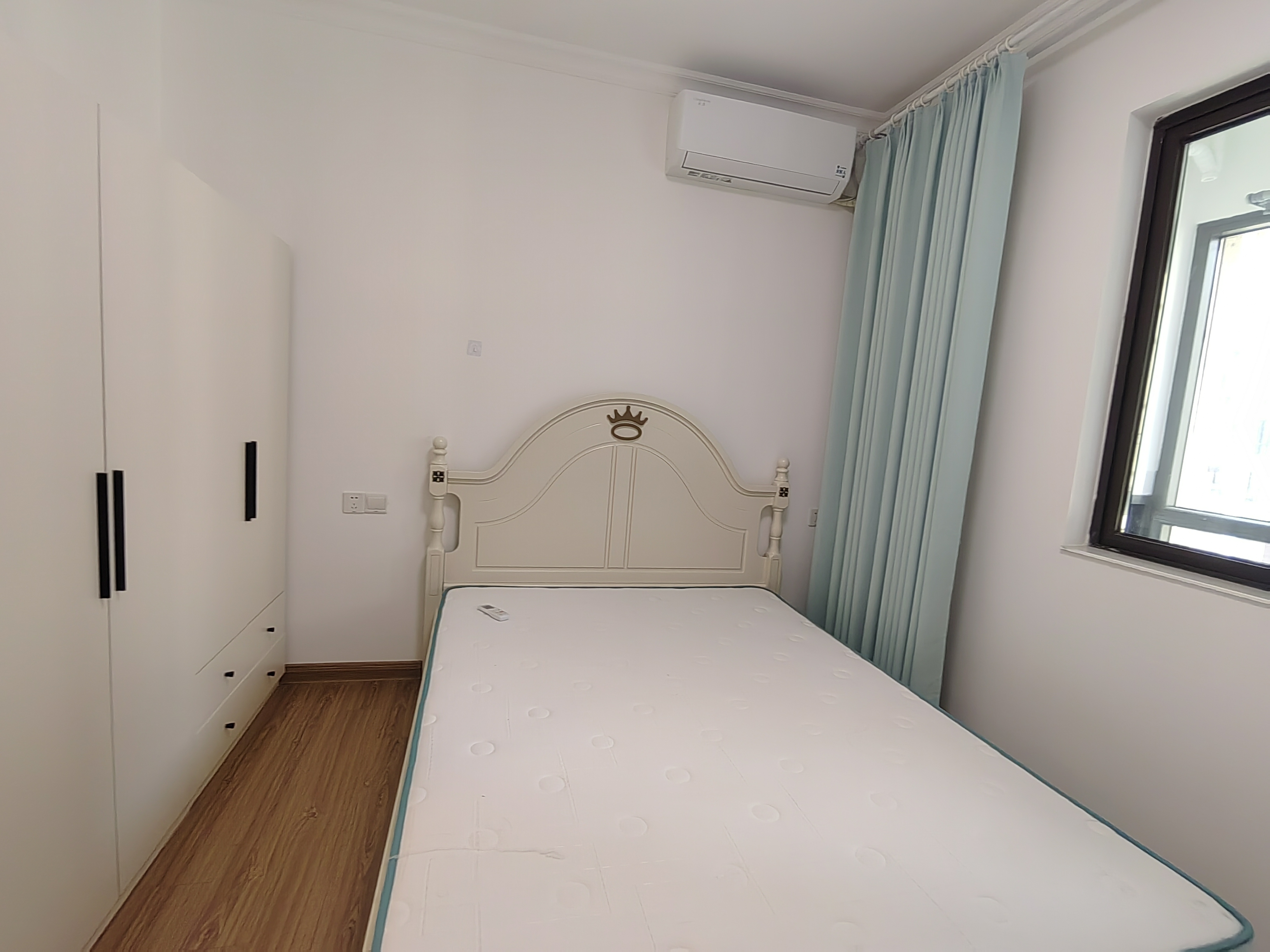 华耀碧桂园十里江湾誉峯 1室0厅0卫 1800.0元/月 华耀碧桂园十里江湾誉峯 1室0厅0卫 1800.0元/月室内图