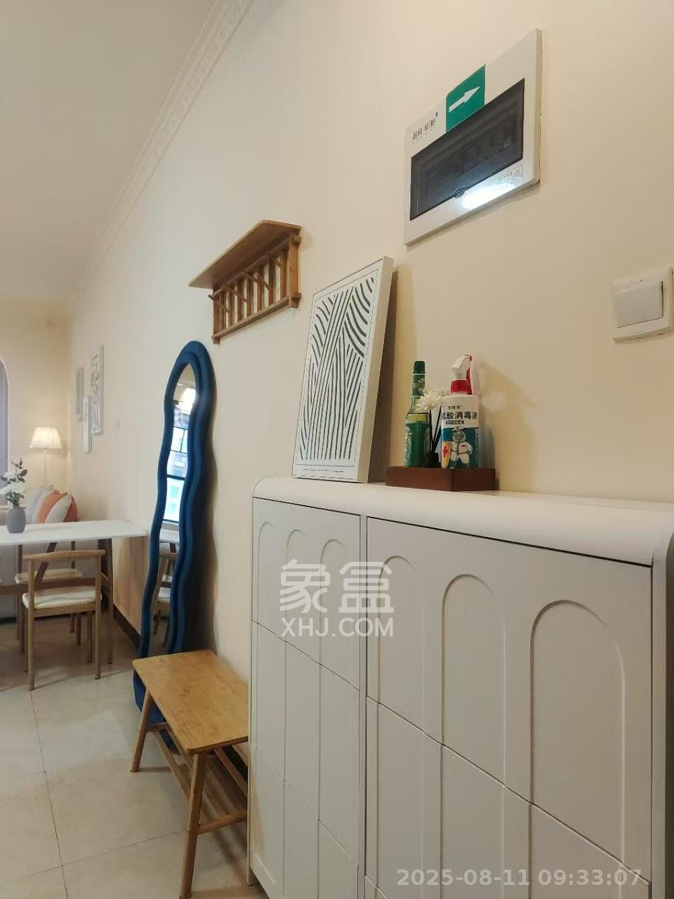 融科檀香山(融科紫檀、香山国际) 2室1厅1卫 3000.0元/月 融科檀香山(融科紫檀、香山国际) 2室1厅1卫 3000.0元/月室内图