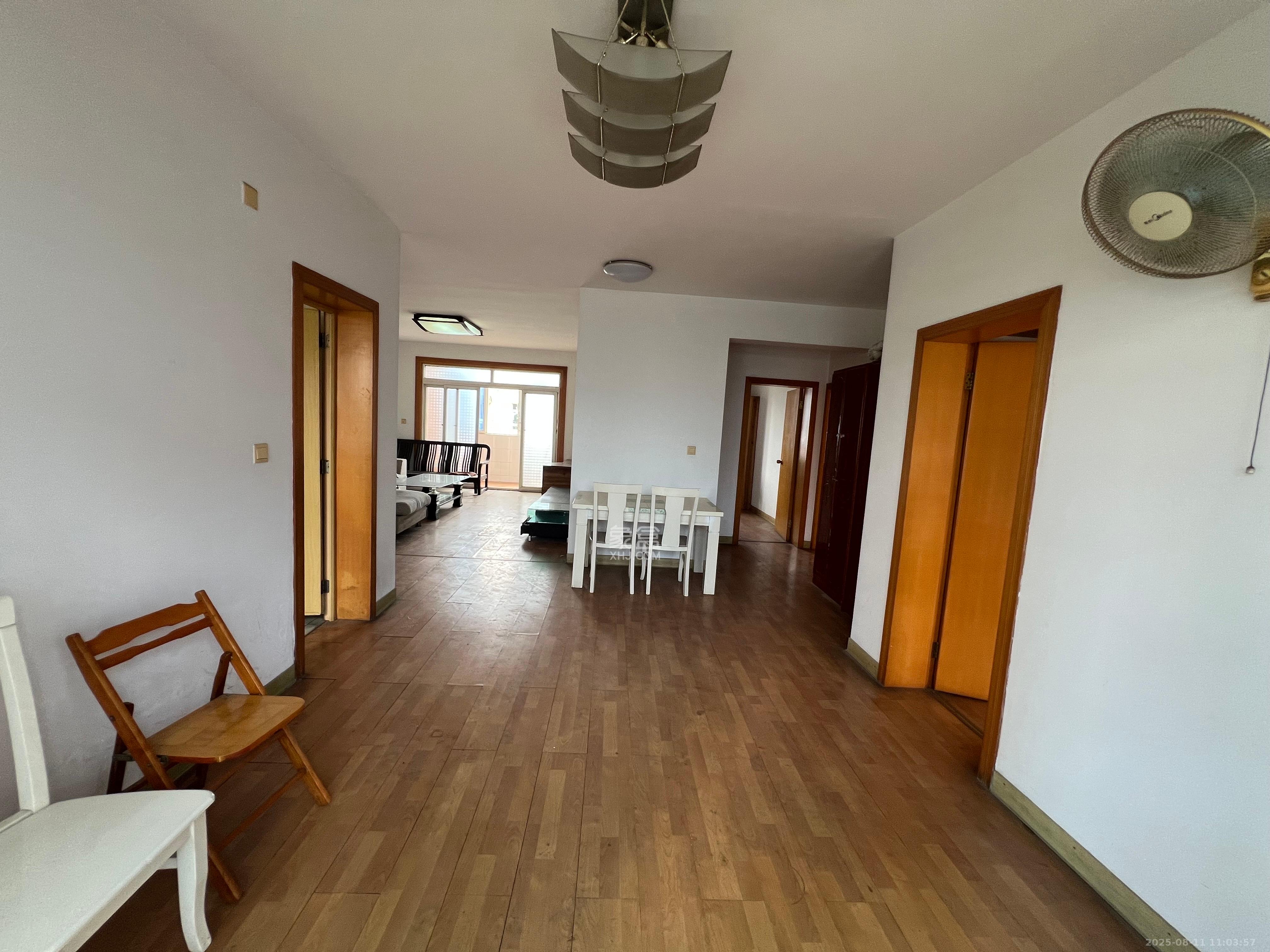 航天大院  3室2厅2卫    1850.0元/月室内图