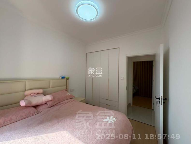中海学府里  3室2厅2卫    2100.0元/月室内图