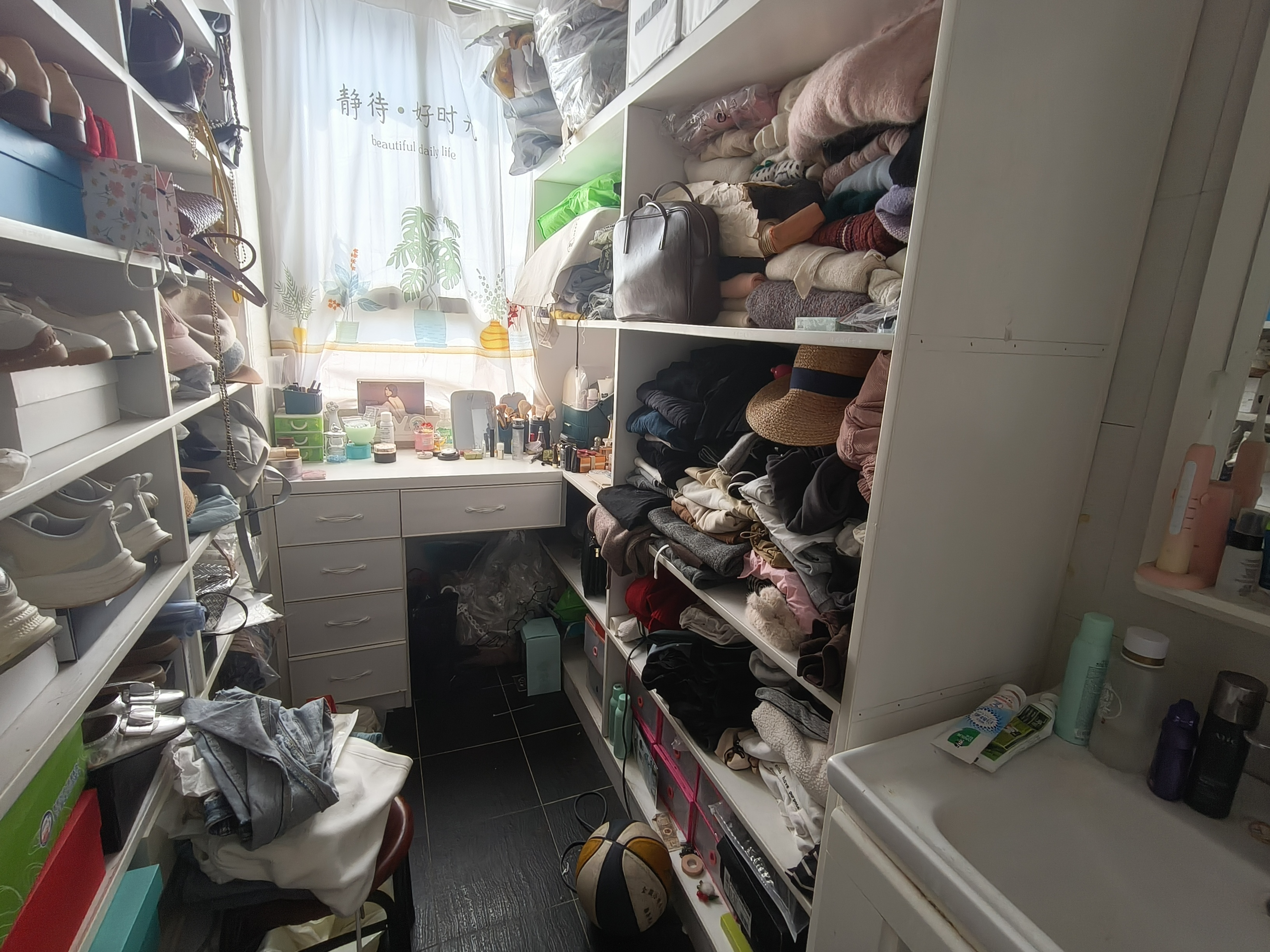 一品恒城 3室2厅2卫 70.8万 一品恒城 3室2厅2卫 70.8万客厅