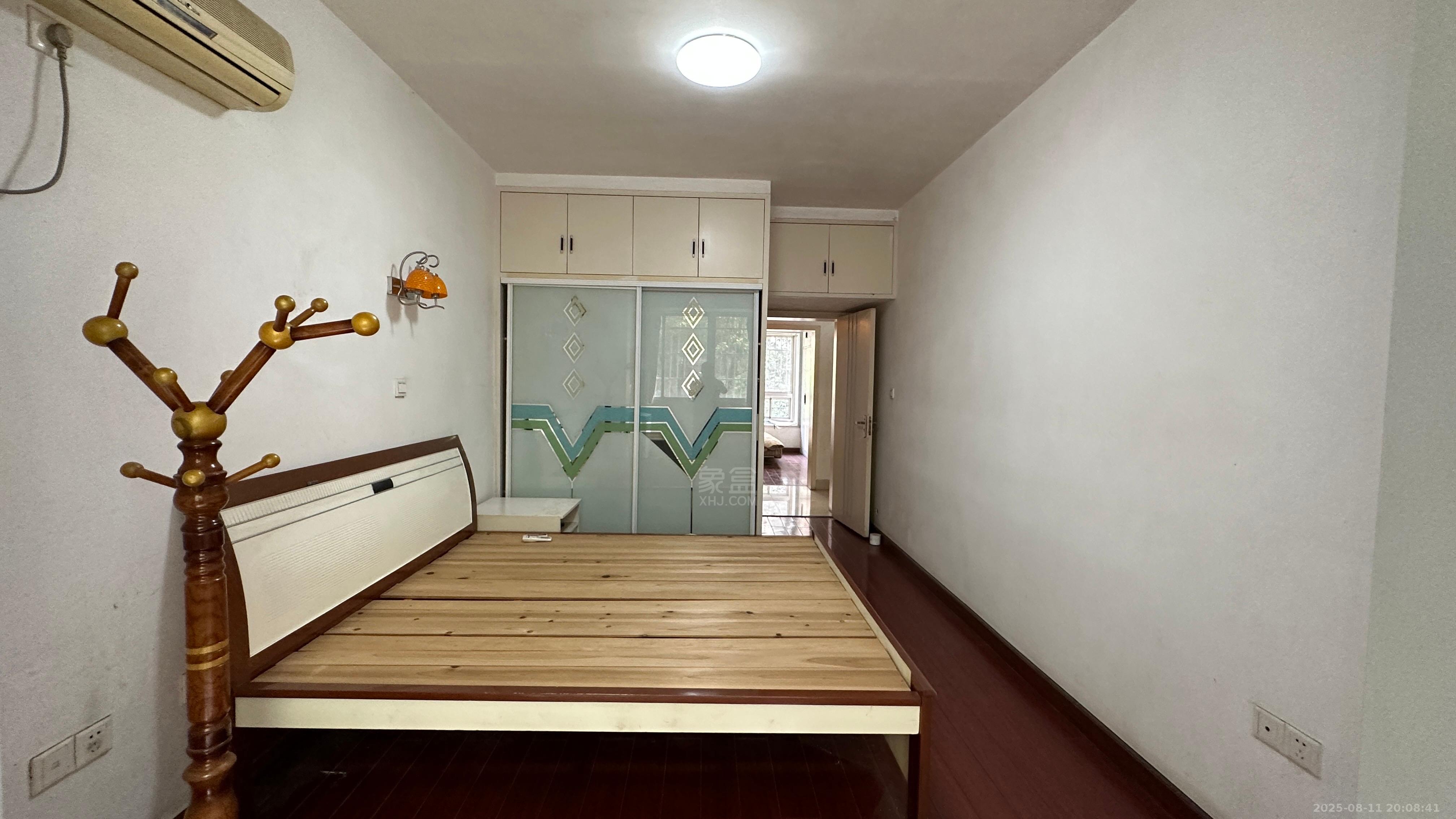 瀚水栗源  1室1厅1卫    700.0元/月室内图