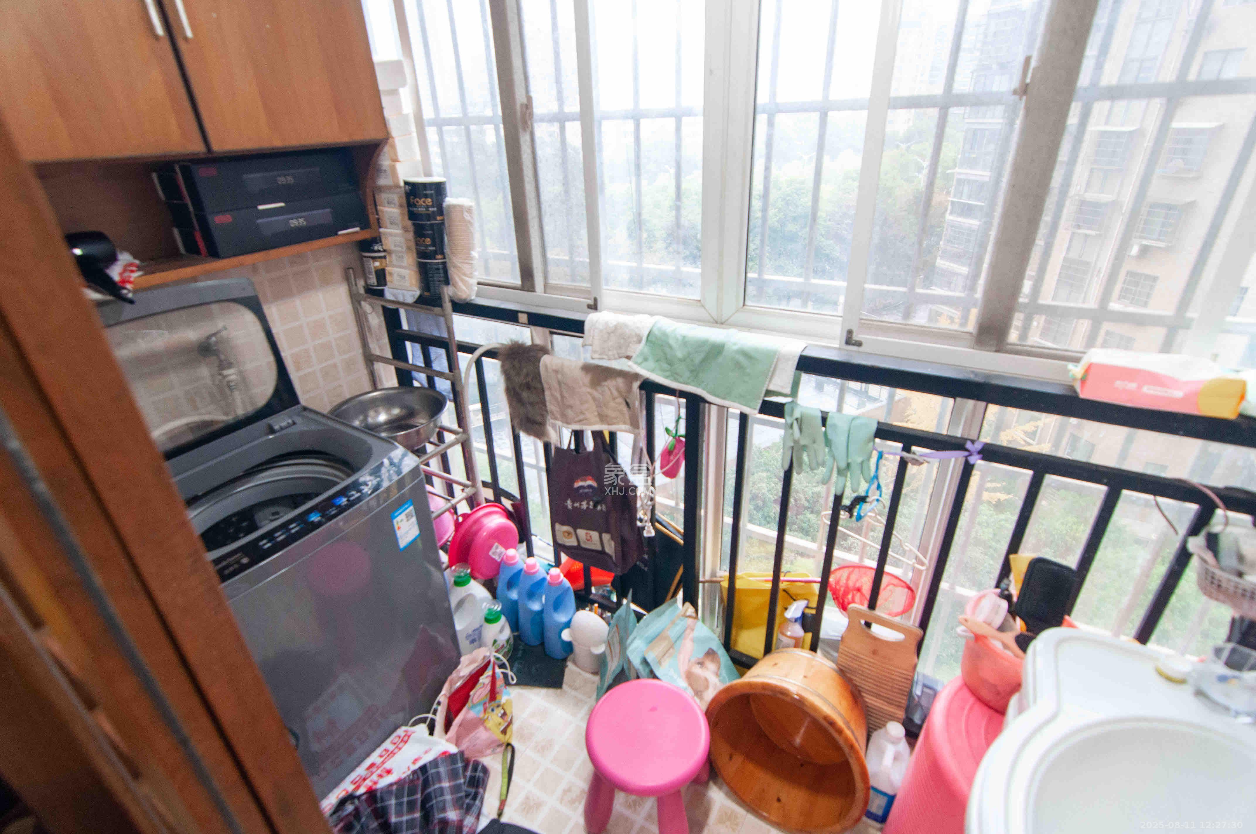 龙王港社区 2室2厅1卫 2300.0元/月 龙王港社区 2室2厅1卫 2300.0元/月室内图