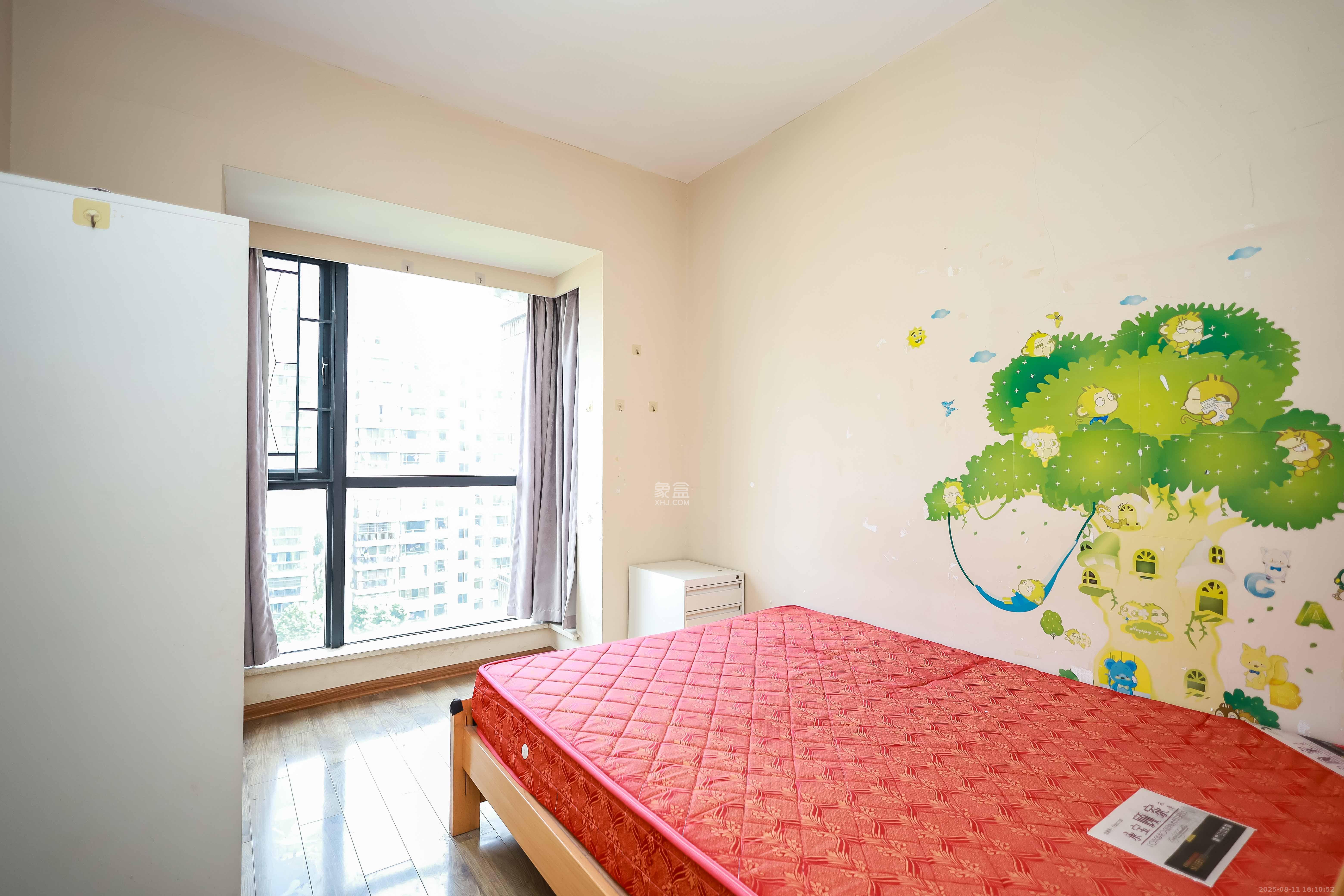 莱茵城  3室2厅2卫    108.0万 莱茵城  3室2厅2卫    108.0万卧室