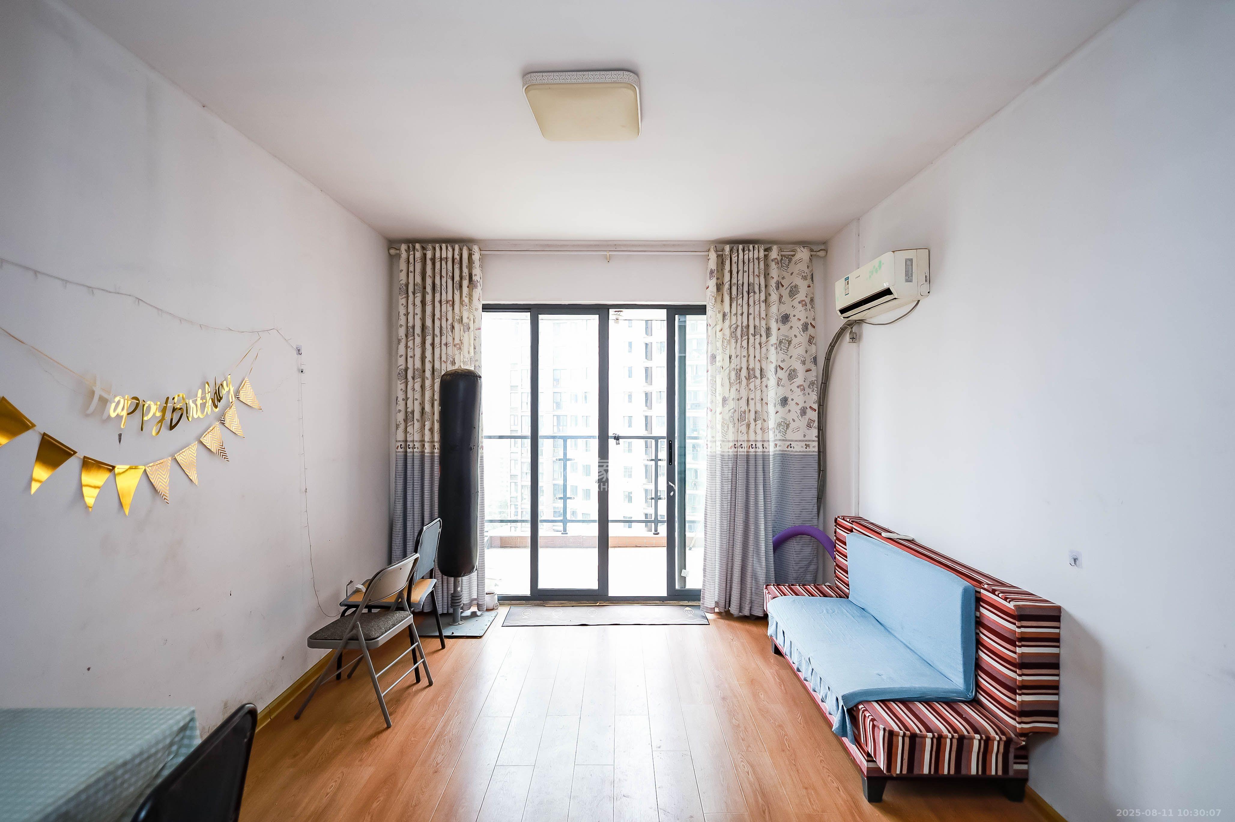 盛世耀凯 2室2厅1卫 1700.0元/月 盛世耀凯 2室2厅1卫 1700.0元/月室内图