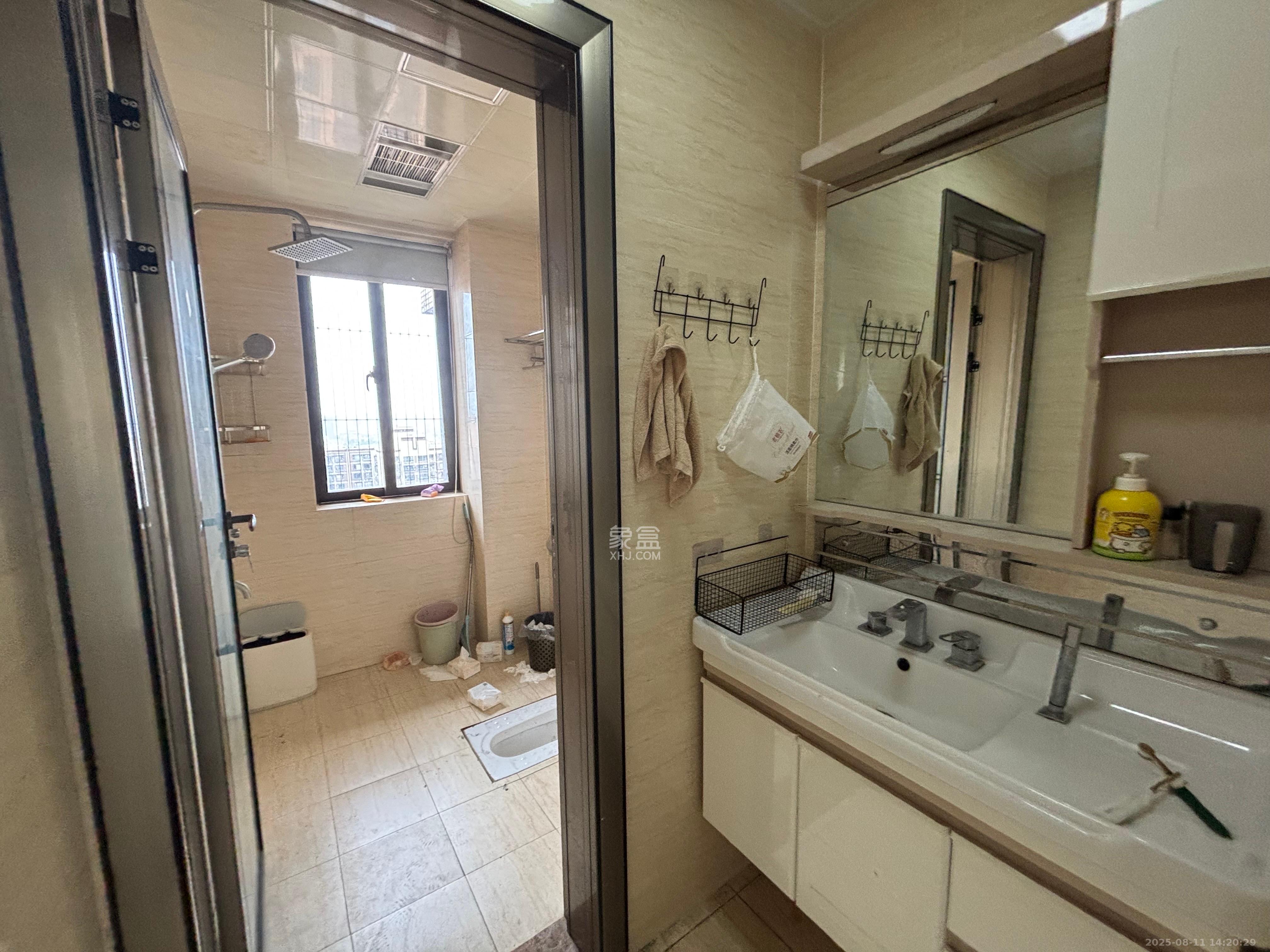 芒果天地(芒果雅苑) 3室2厅2卫 2600.0元/月 芒果天地(芒果雅苑) 3室2厅2卫 2600.0元/月室内图