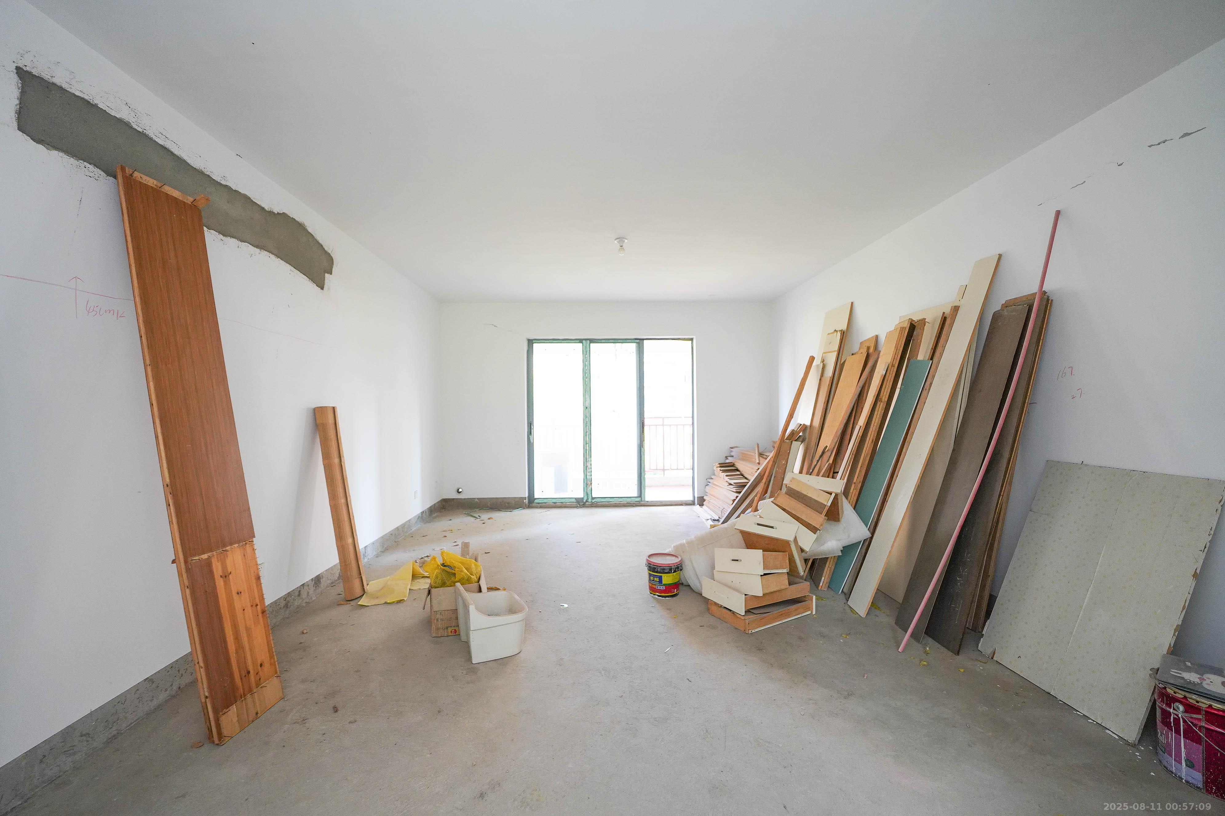 和美星城  4室2厅2卫    92.0万