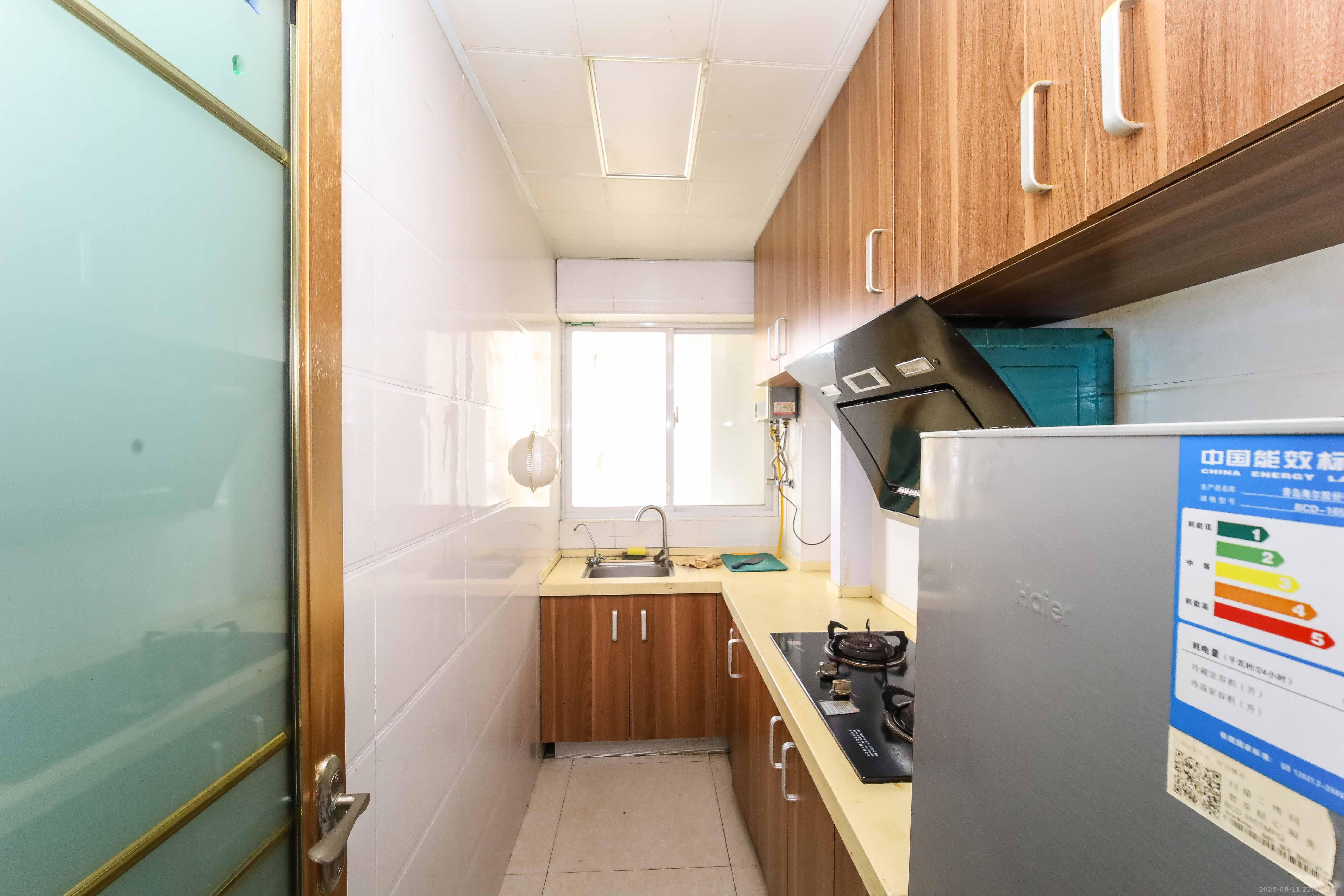 先锋东外滩  1室1厅1卫    31.0万厨房