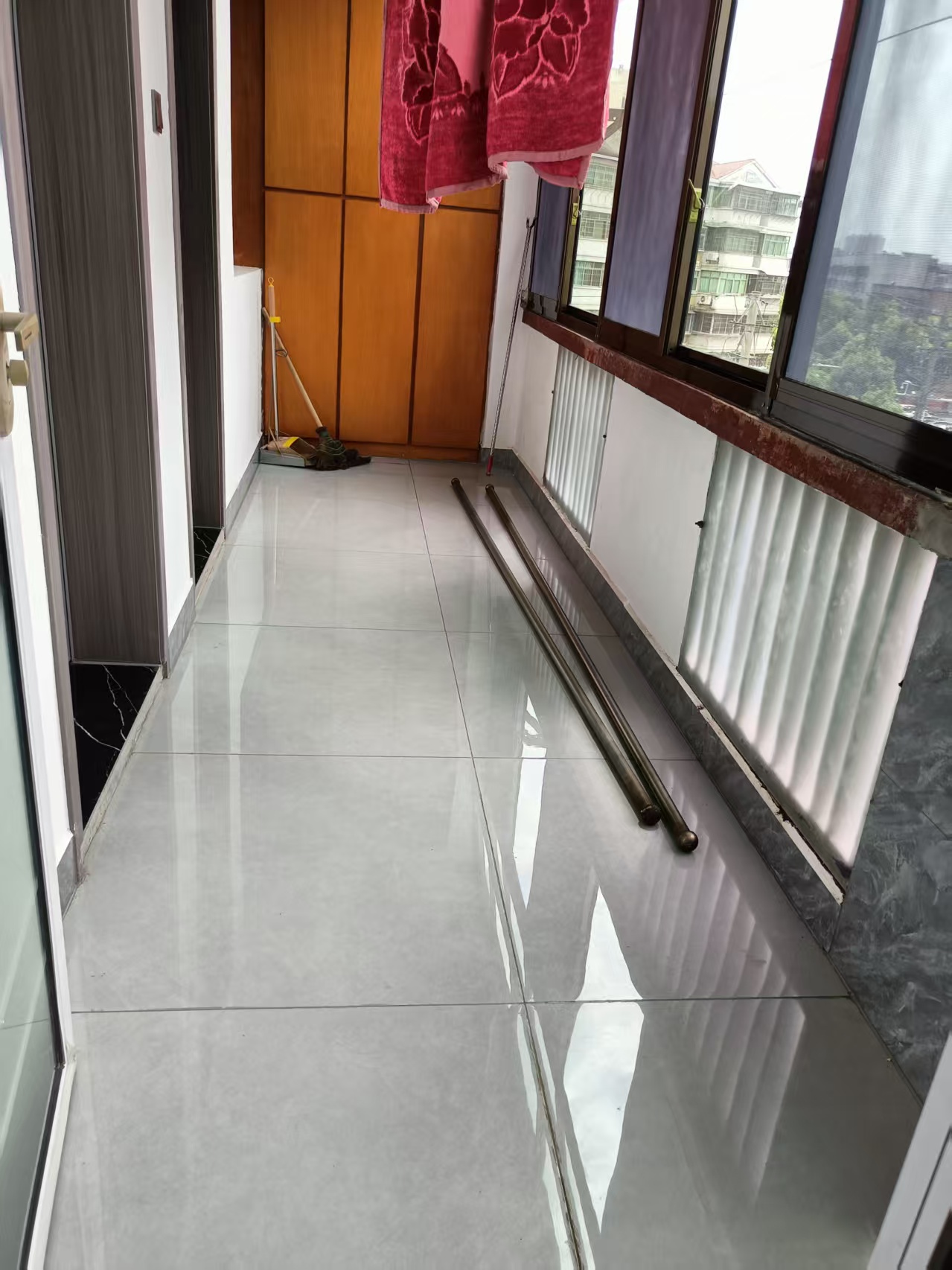 中国人民保险家属楼(赫山东风岭居委) 3室1厅1卫 700.0元/月 中国人民保险家属楼(赫山东风岭居委) 3室1厅1卫 700.0元/月室内图