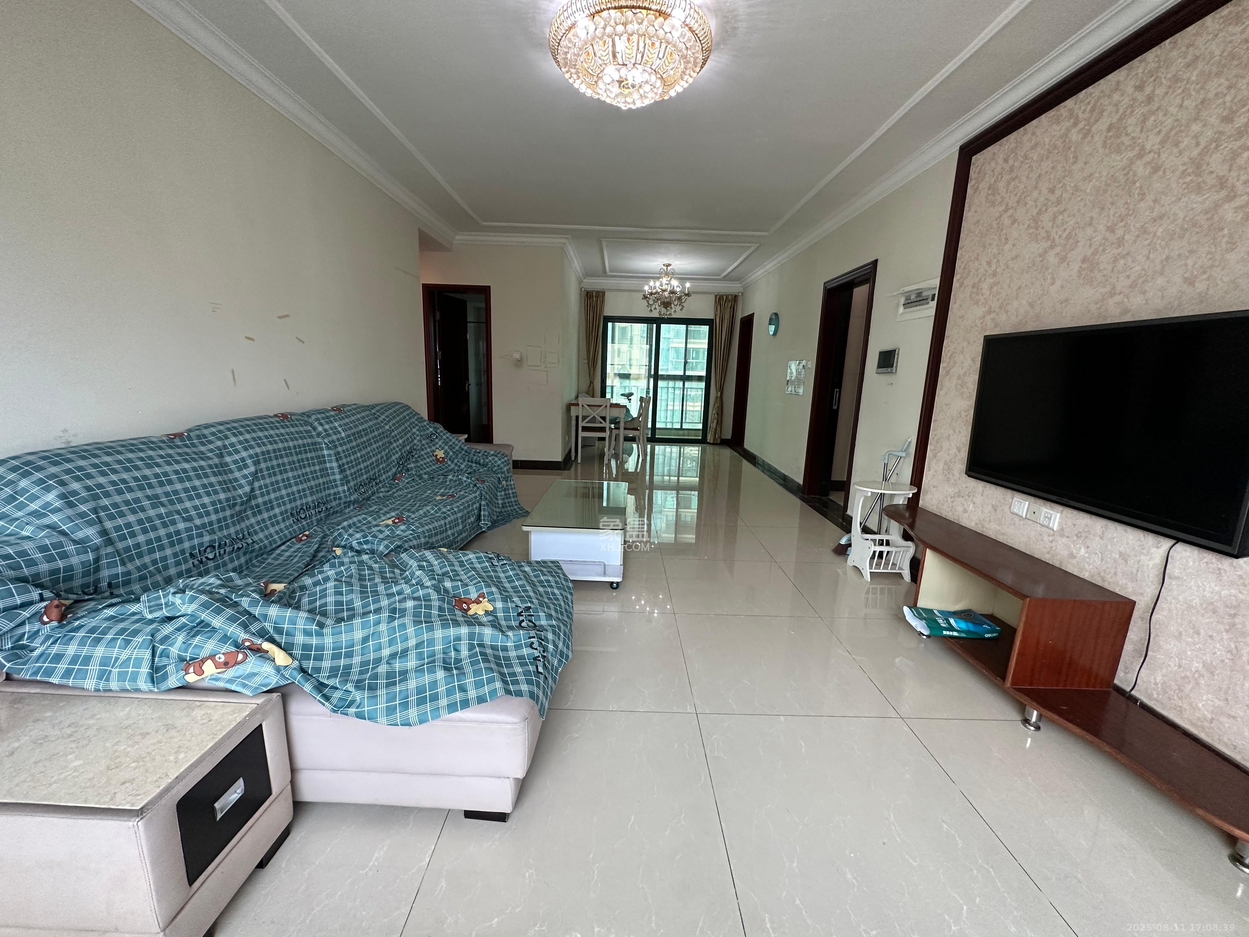 恒大华府  3室2厅2卫    3400.0元/月 恒大华府  3室2厅2卫    3400.0元/月室内图