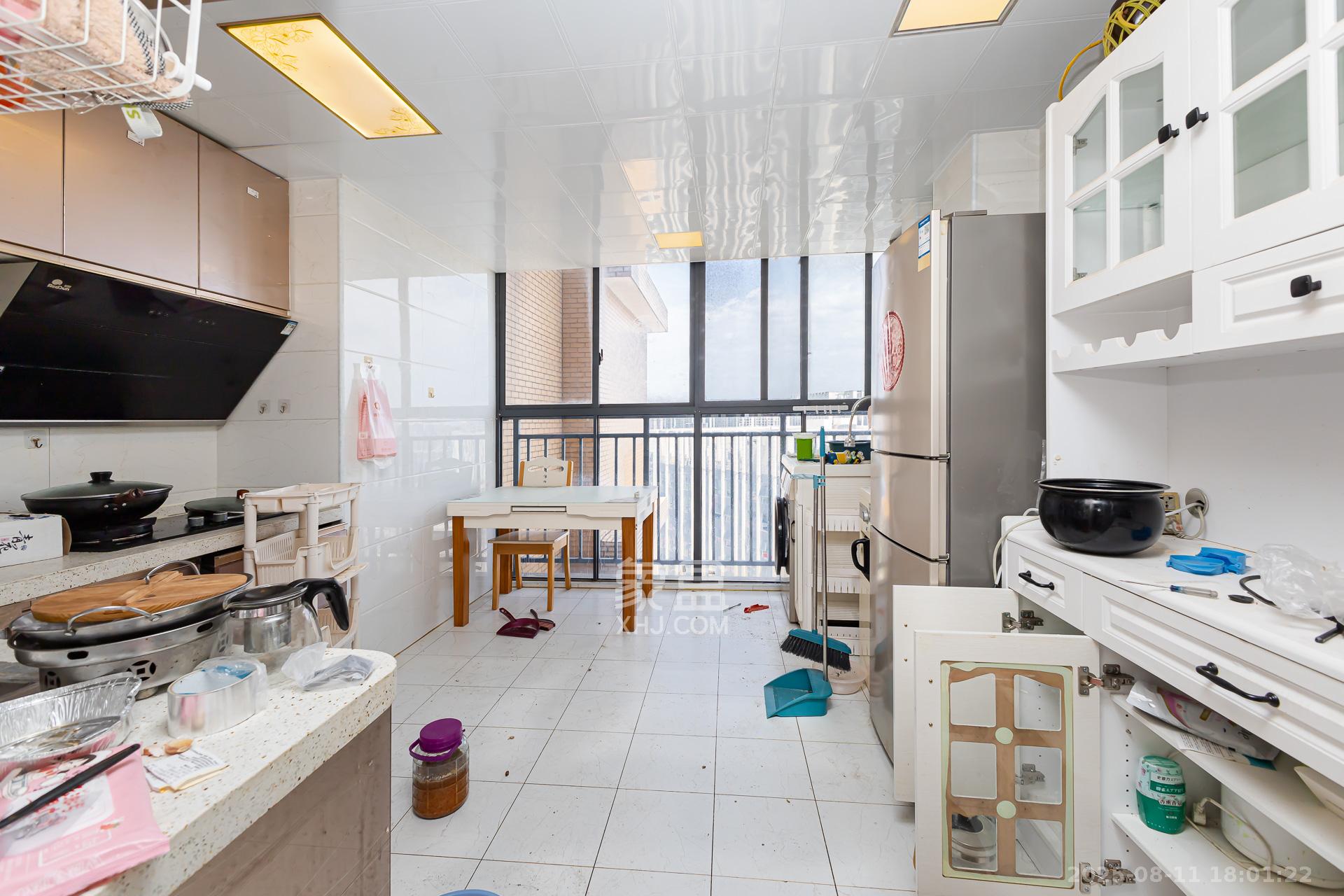 玛丽的花园（金色阳光家园）  3室2厅2卫    105.8万厨房