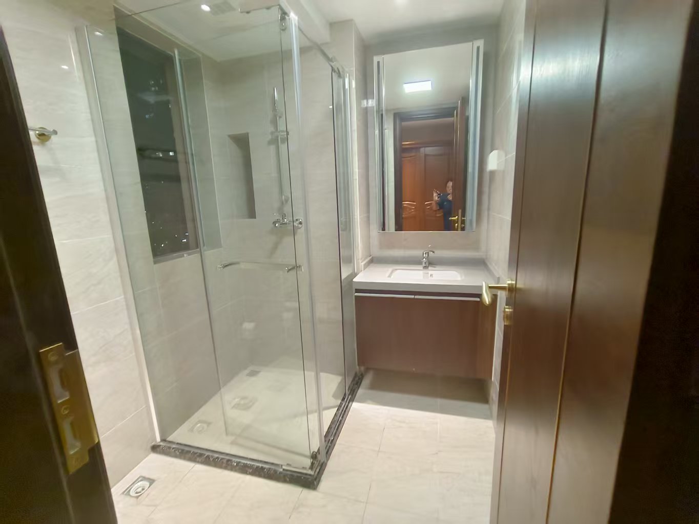 株洲恒大悦珑台 4室2厅2卫 105.0万 株洲恒大悦珑台 4室2厅2卫 105.0万室内图