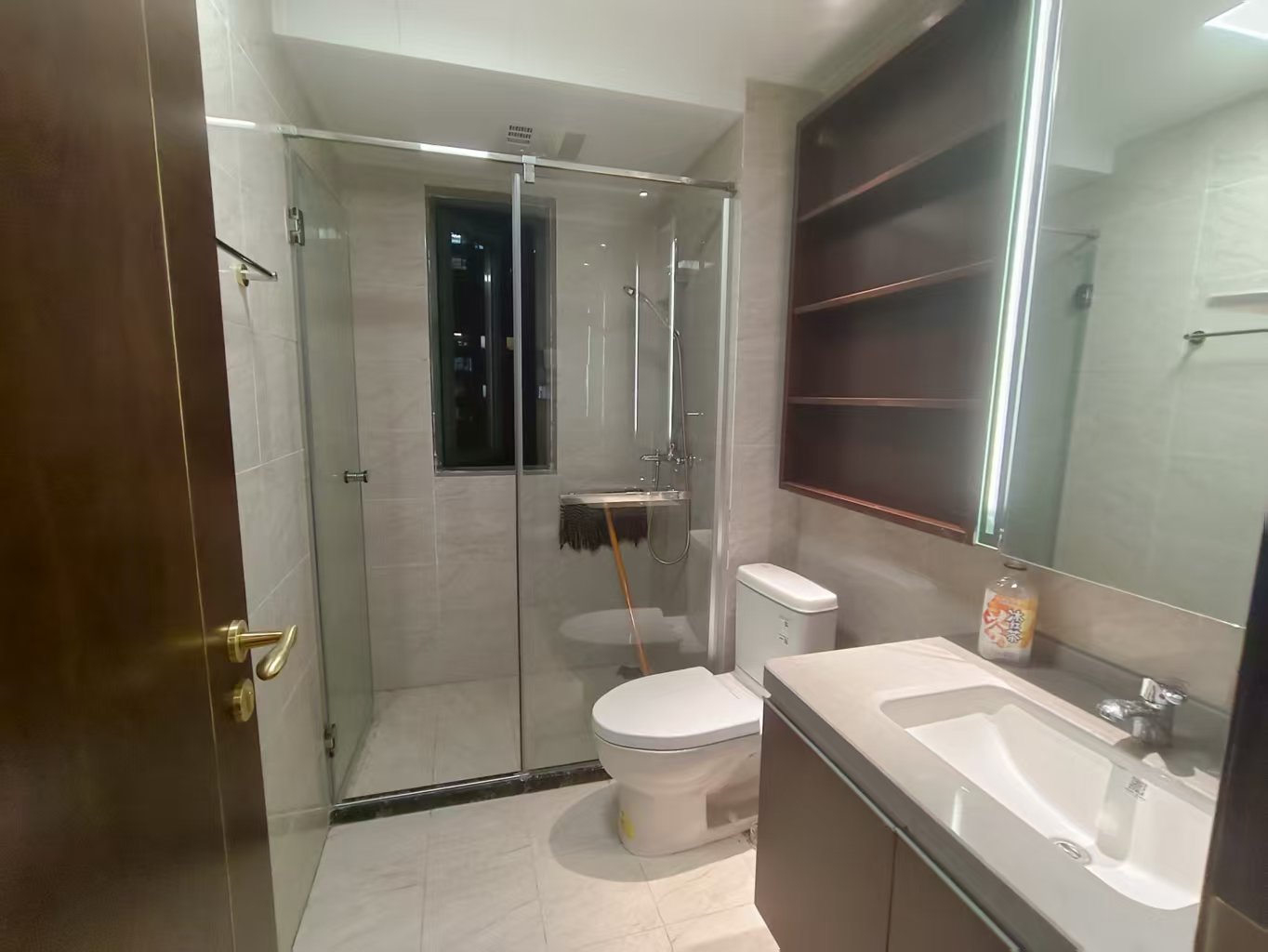 株洲恒大悦珑台 4室2厅2卫 105.0万 株洲恒大悦珑台 4室2厅2卫 105.0万室内图