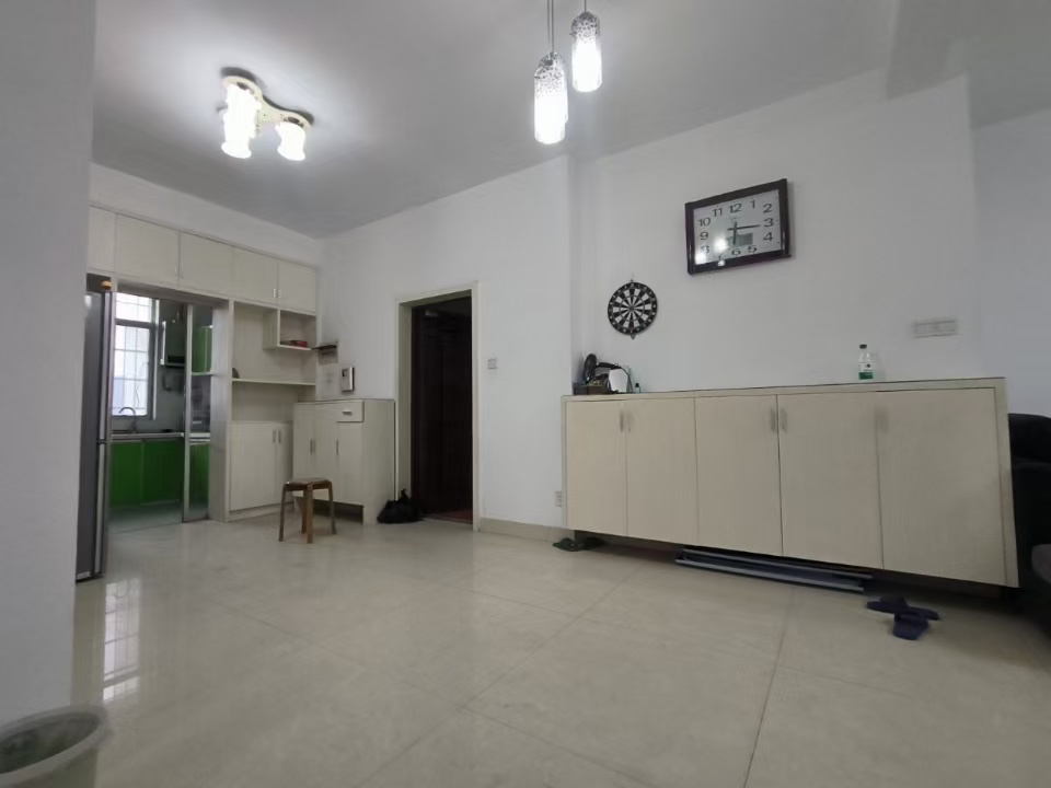 香草园  2室2厅1卫    41.0万 香草园  2室2厅1卫    41.0万室内图