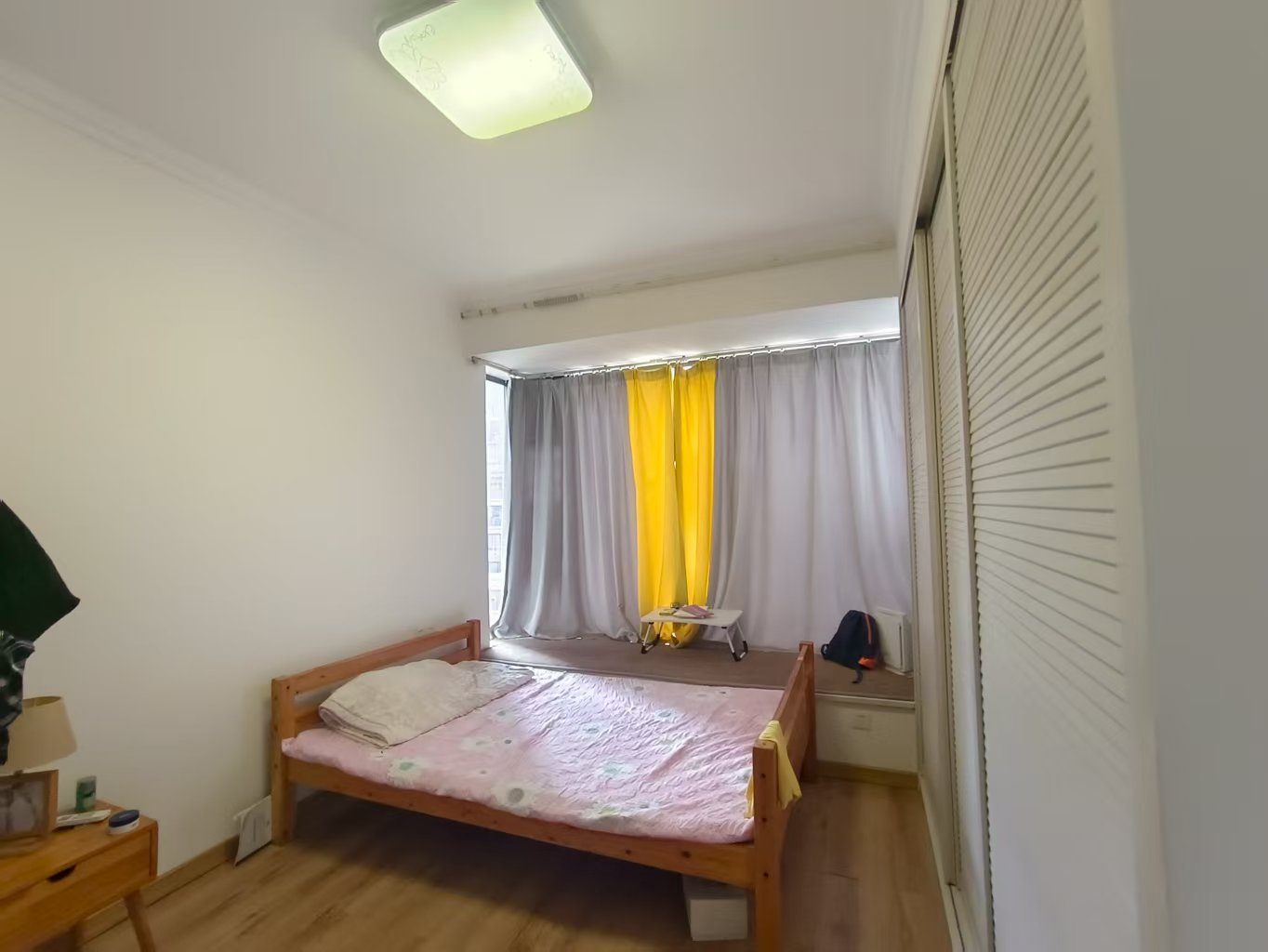 金轮翡翠名园  4室2厅2卫    82.0万 金轮翡翠名园  4室2厅2卫    82.0万室内图