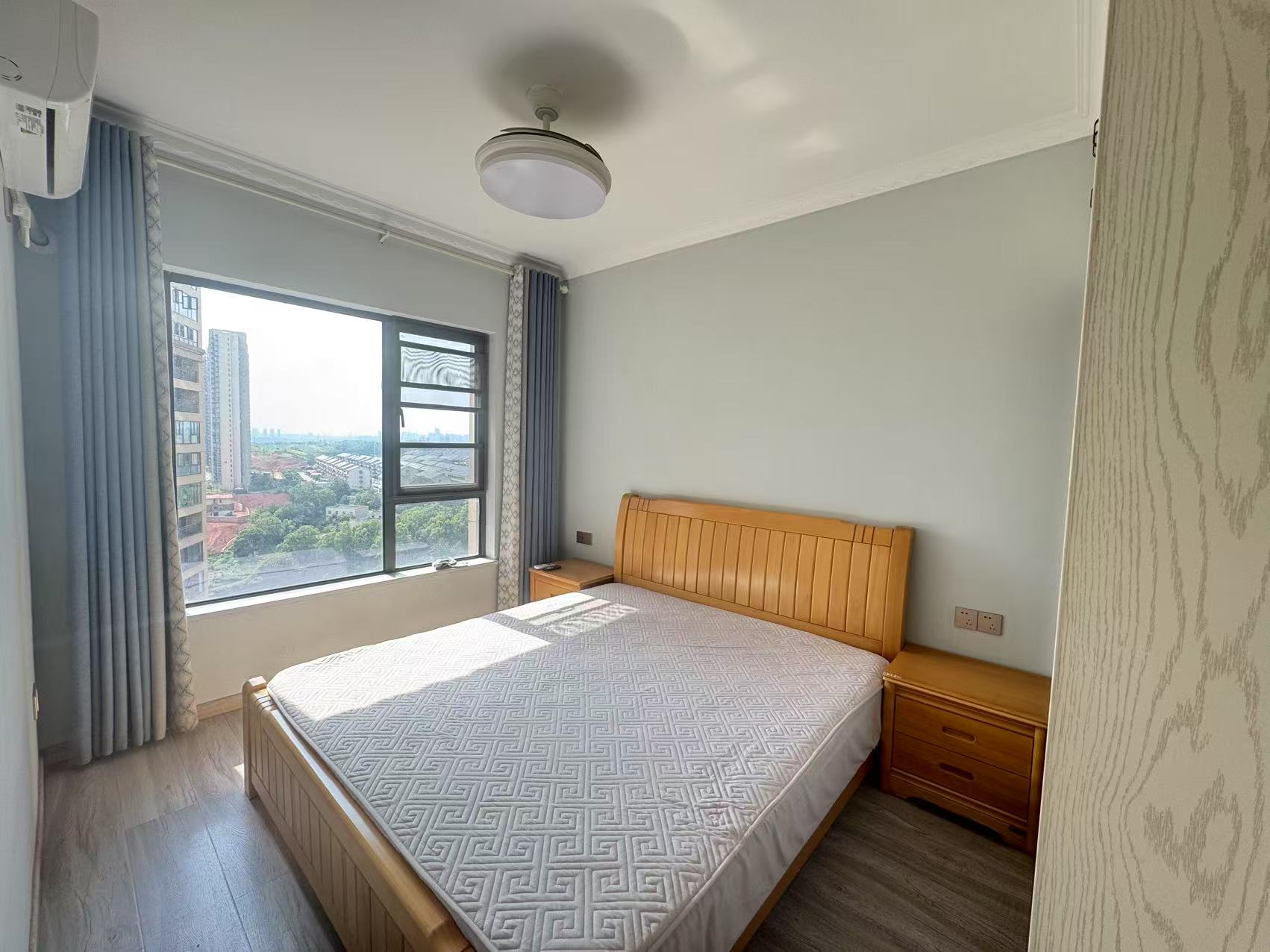 城市公园  3室2厅1卫    38.8万室内图