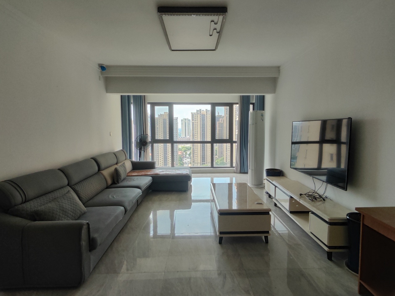 美的翰城 4室2厅2卫 102.0万 美的翰城 4室2厅2卫 102.0万室内图