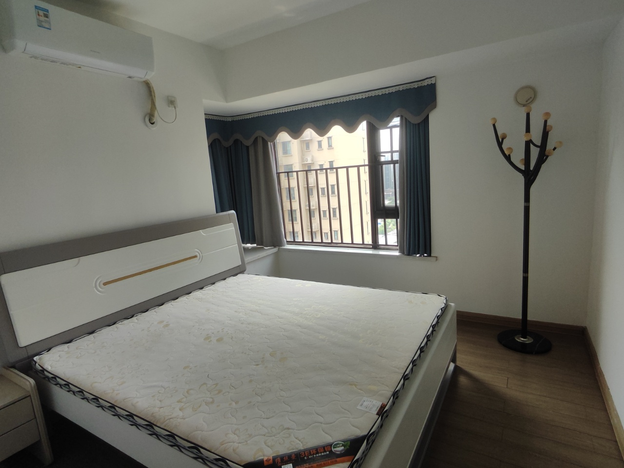 美的翰城 4室2厅2卫 102.0万 美的翰城 4室2厅2卫 102.0万室内图