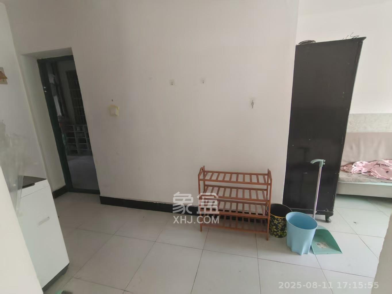 学院新村  2室2厅1卫    2800.0元/月 学院新村  2室2厅1卫    2800.0元/月室内图